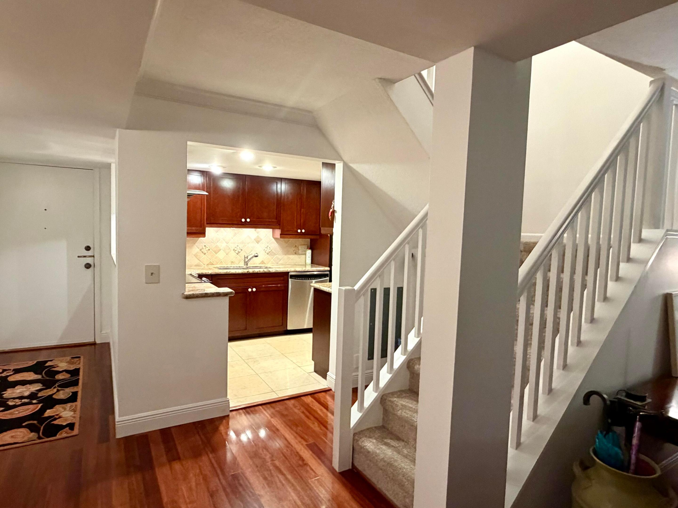 JAMES PLACE CONDO - Residential