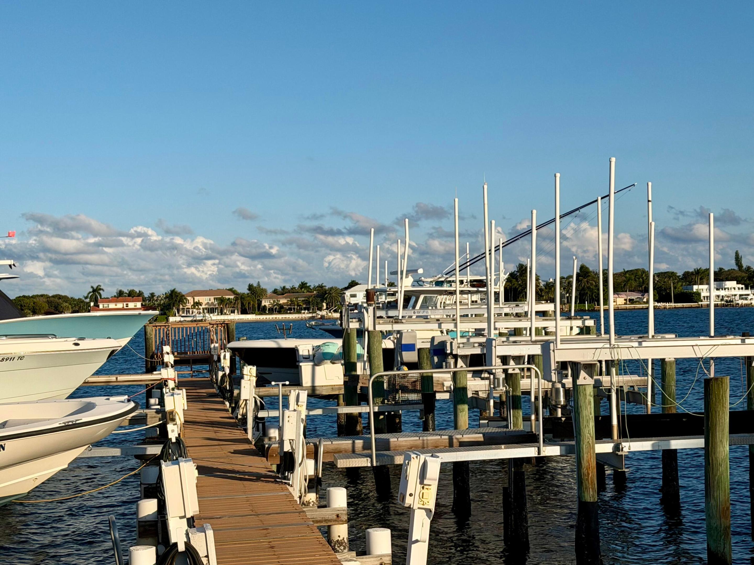 JAMES PLACE CONDO - Residential