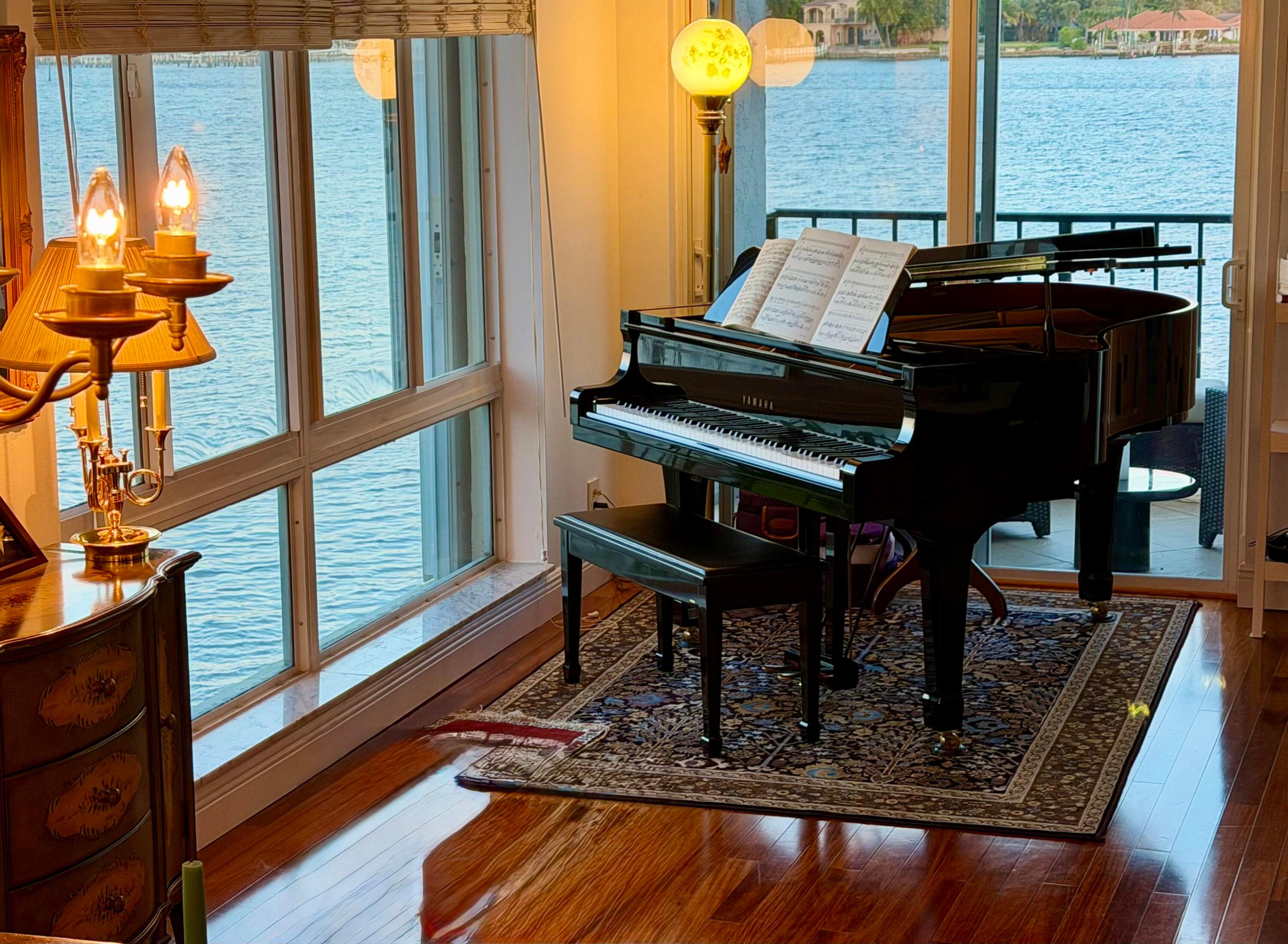 JAMES PLACE CONDO - Residential