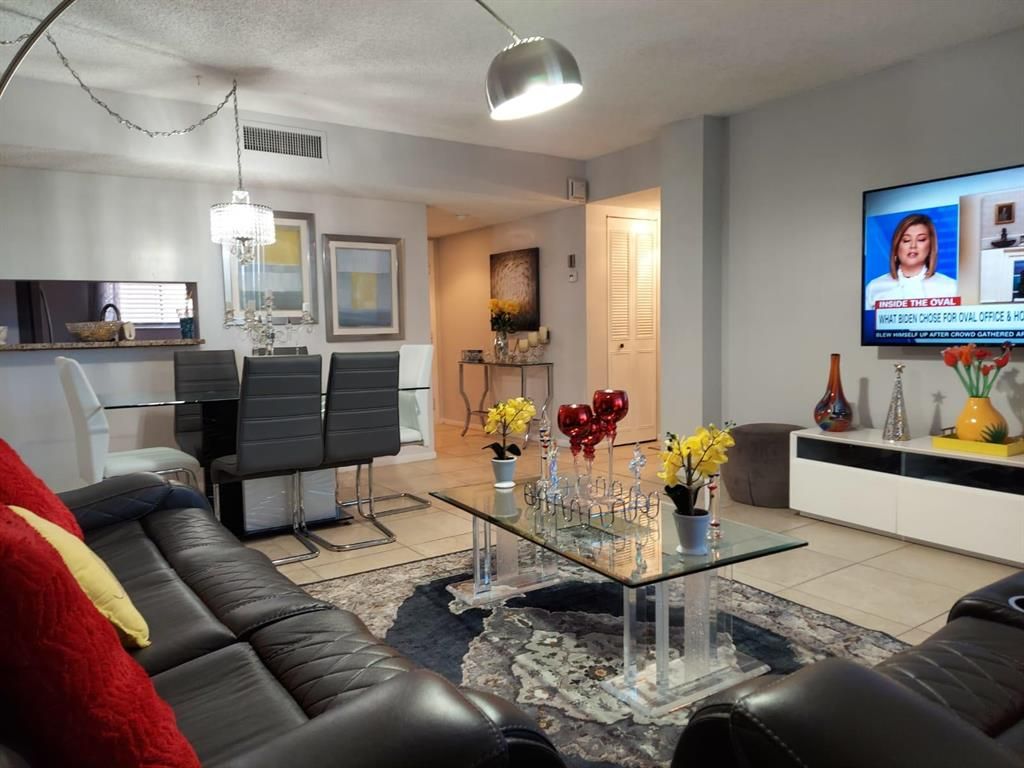 Photo of 5160 Las Verdes 320 Circle Cir #320, Delray Beach, FL 33484 (MLS # R10739168)