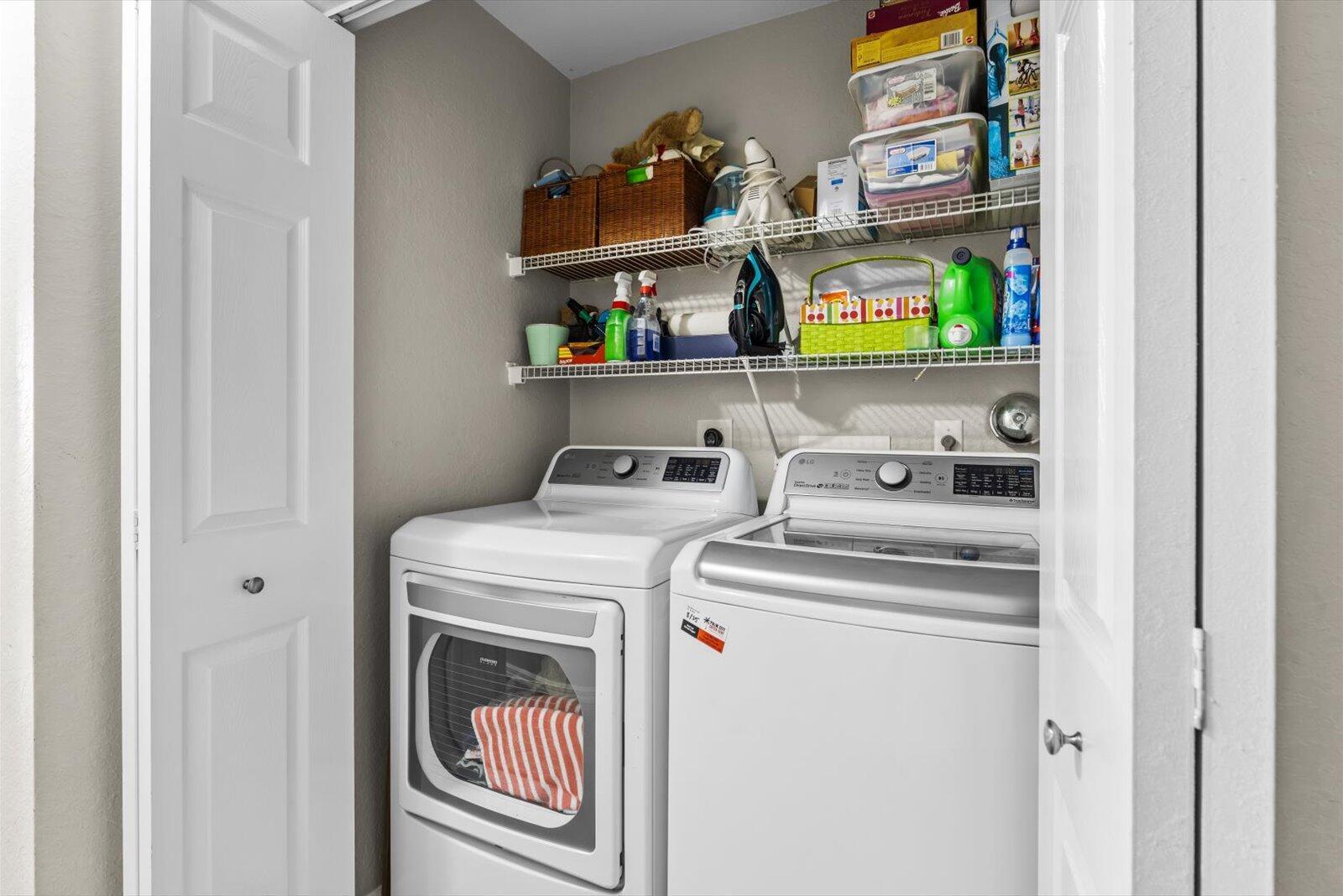 MARTINS CROSSING - Residential