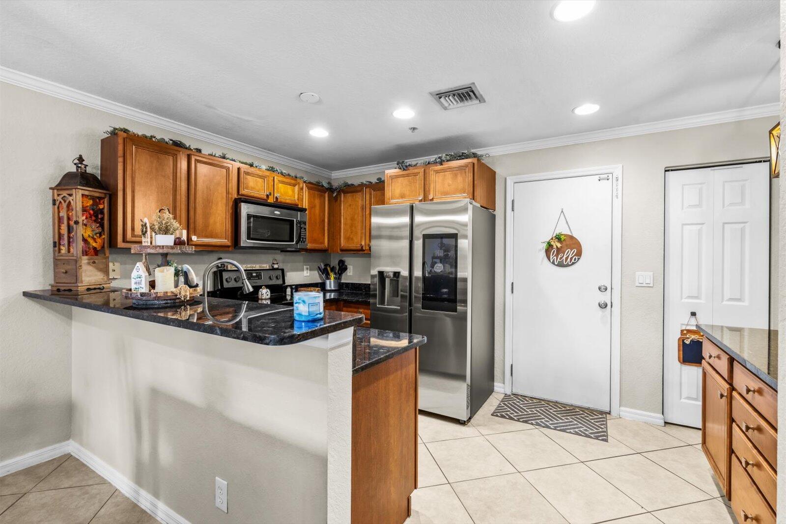 MARTINS CROSSING - Residential