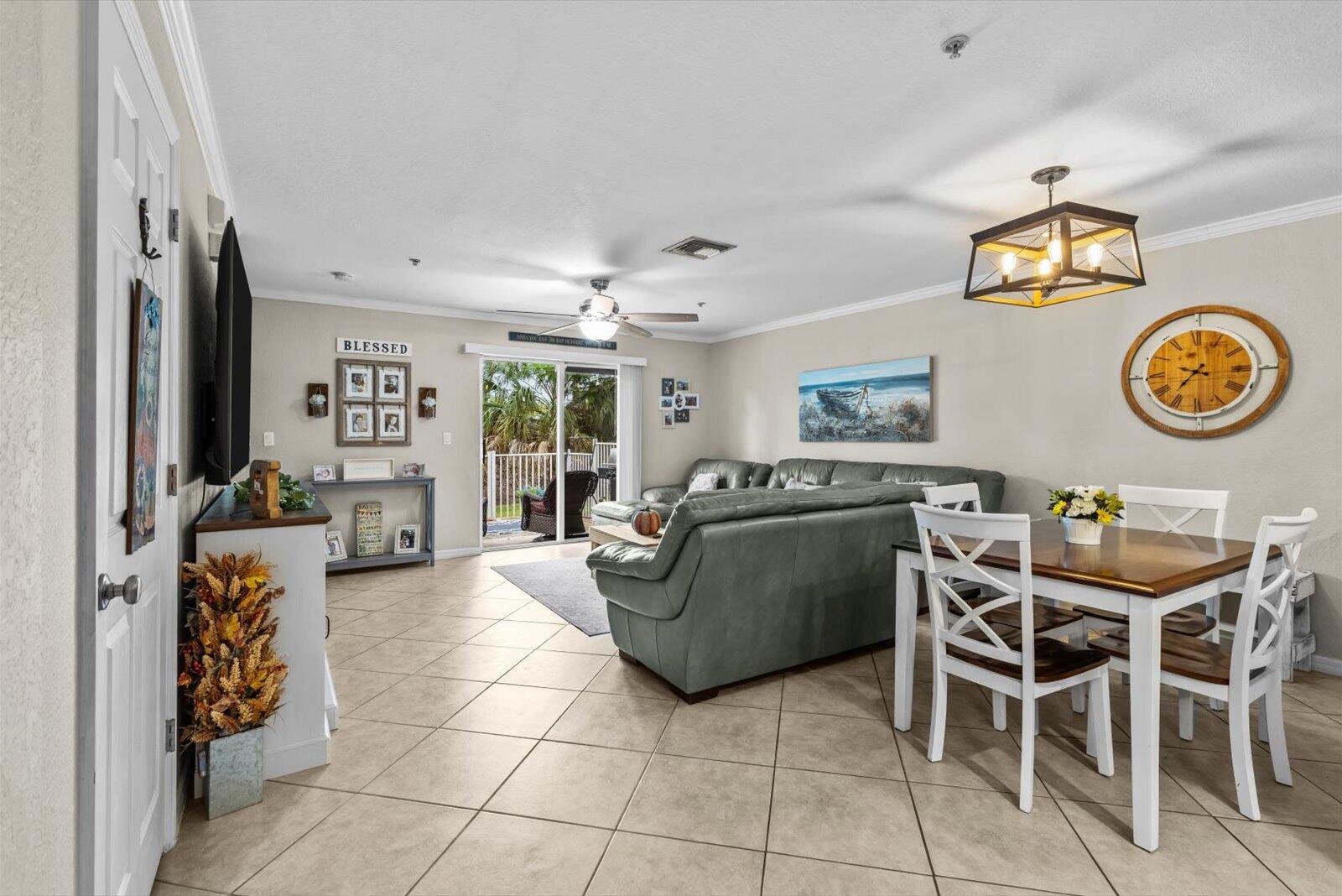 MARTINS CROSSING - Residential