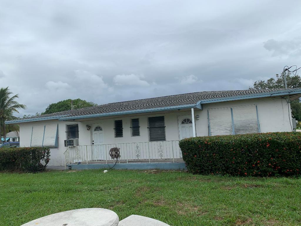 LAKEWOOD GARDENS PL 1 IN - Residential Income