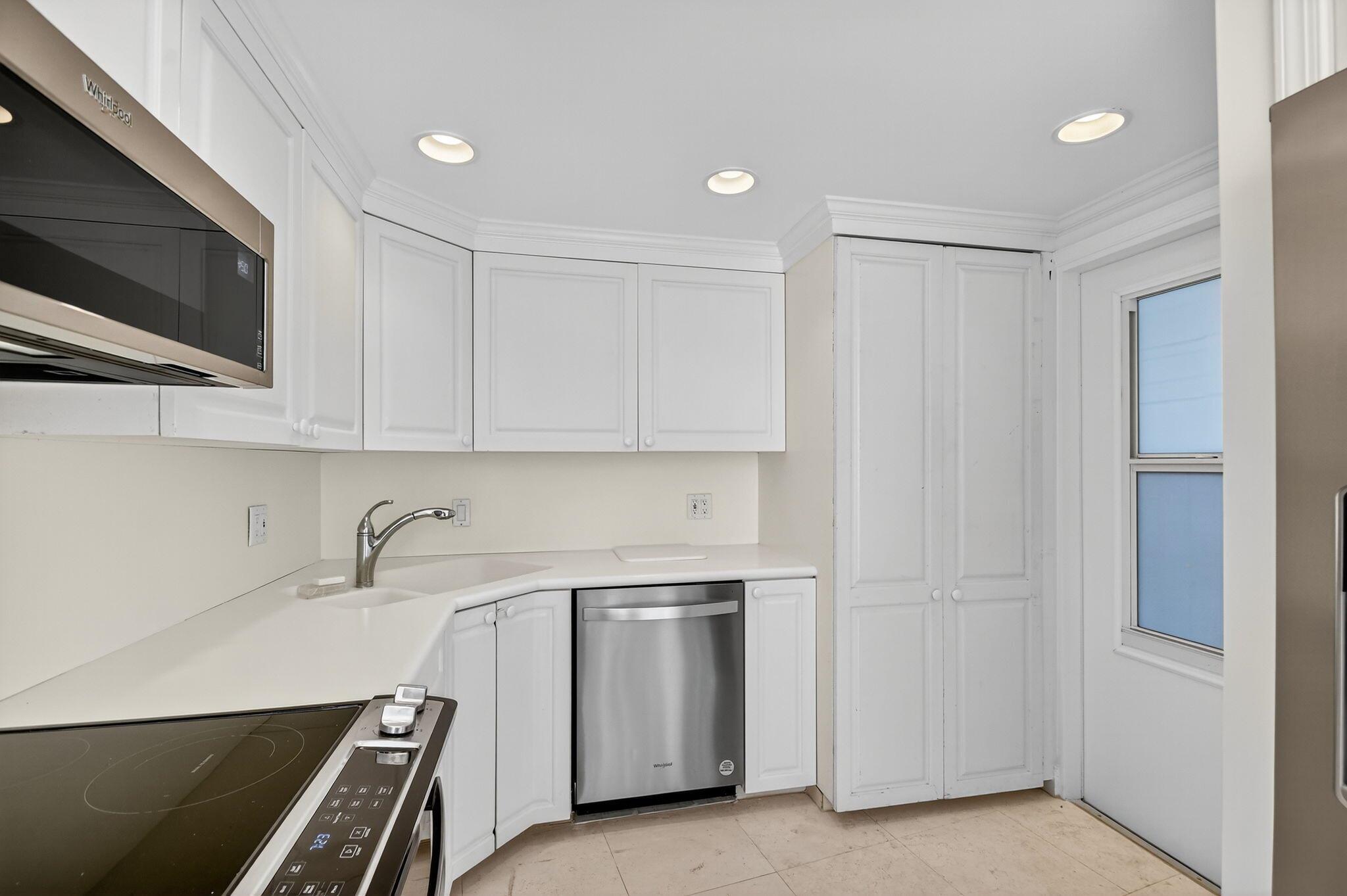 AMBASSADOR II CORP - Residential