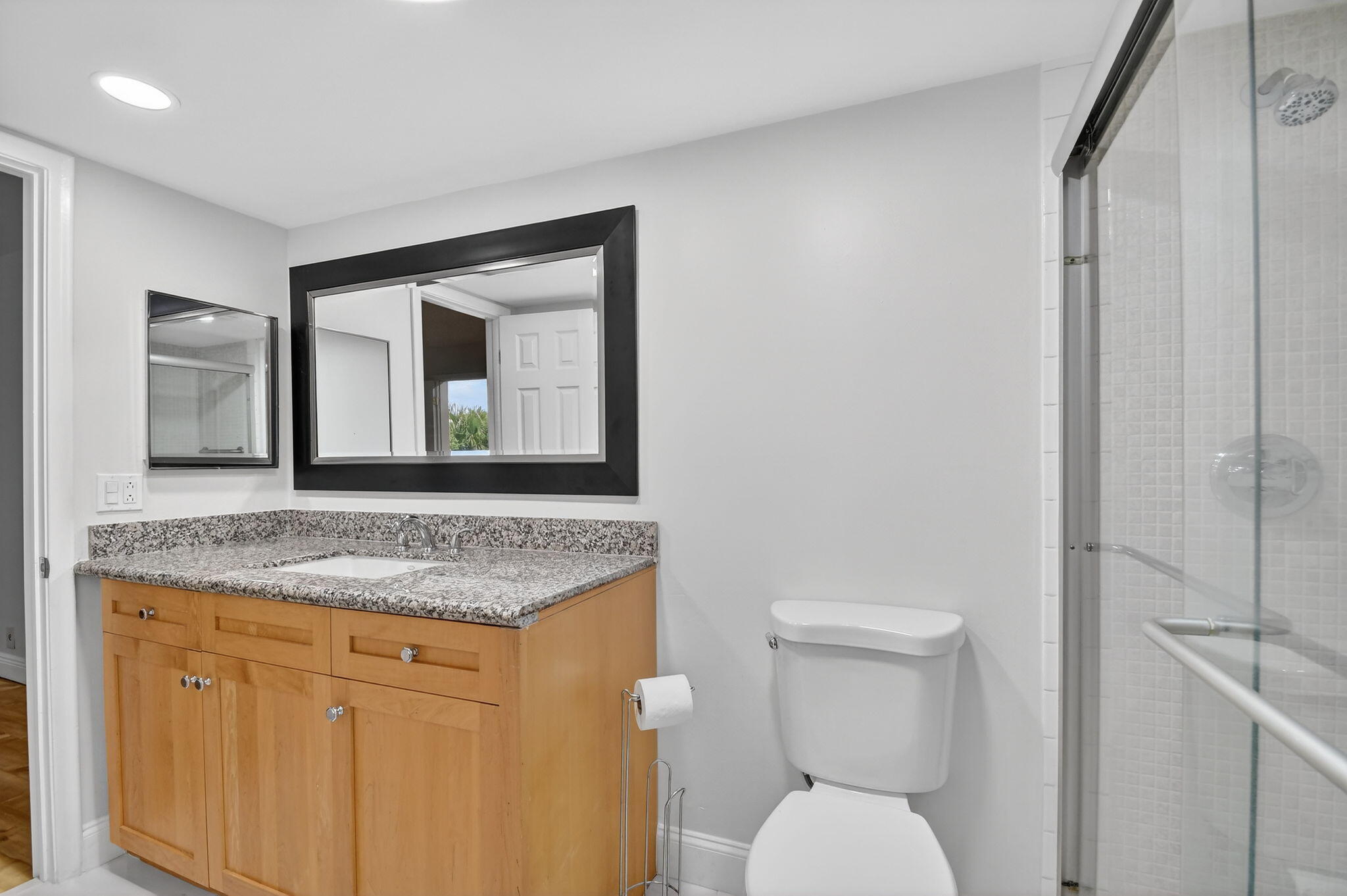 FOUNTAINS OF PALM BEACH CONDO 7 - Residential