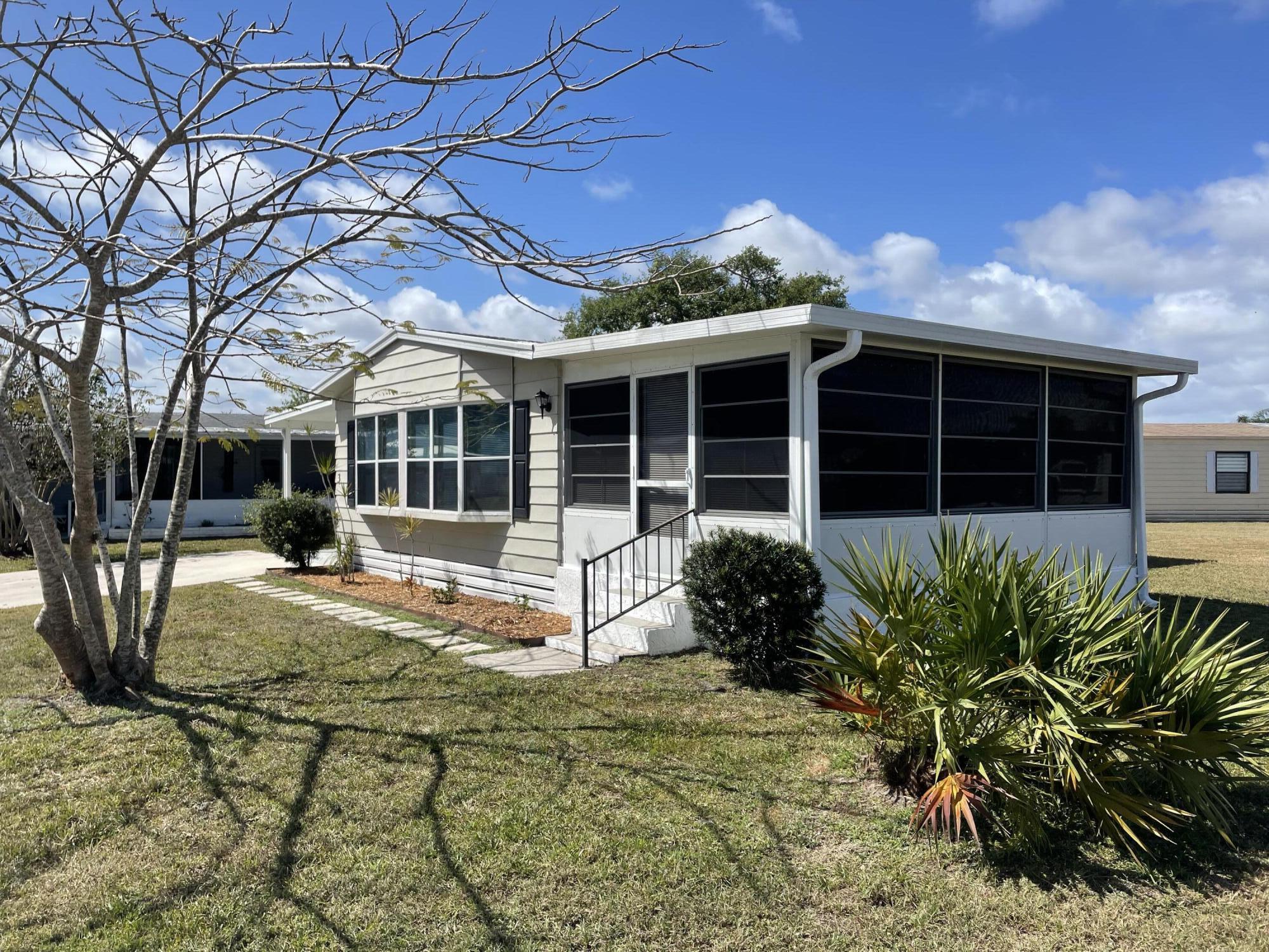 Spanish Lakes Country Club Village - Residential