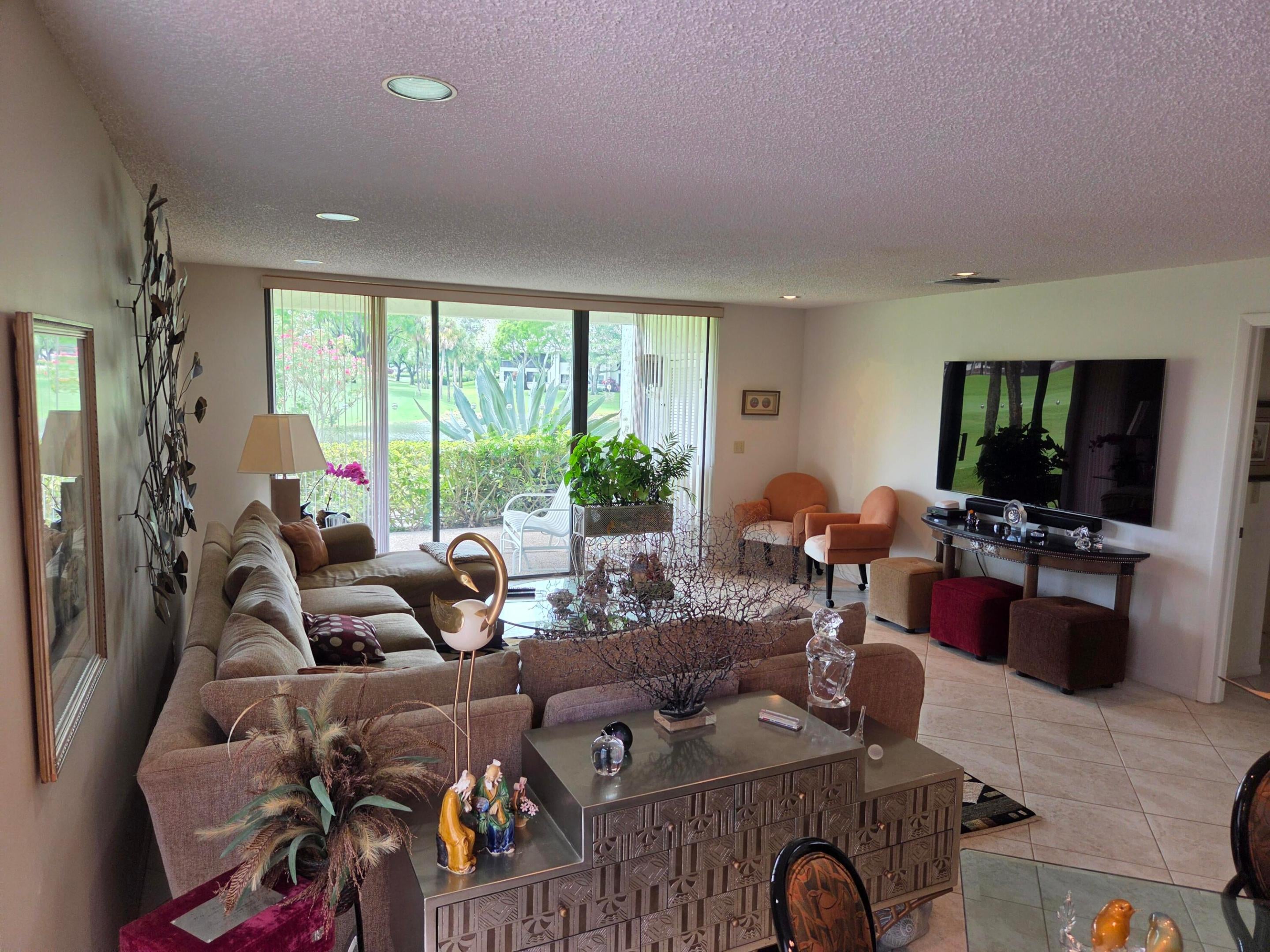 61 EASTGATE Drive A