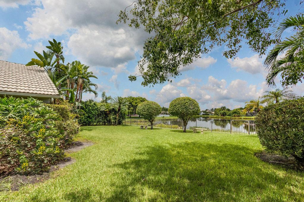Photo of 6448 Blue Bay Circle, Lake Worth, FL 33467 (MLS # R11040351)