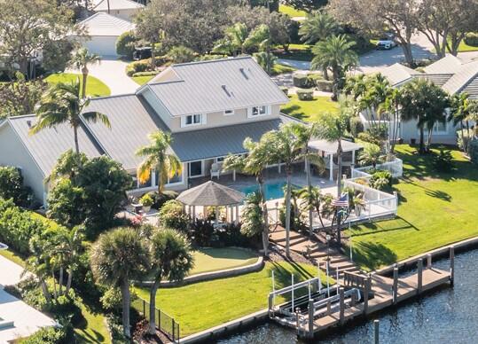 THE MOORINGS UNIT 2 - Residential