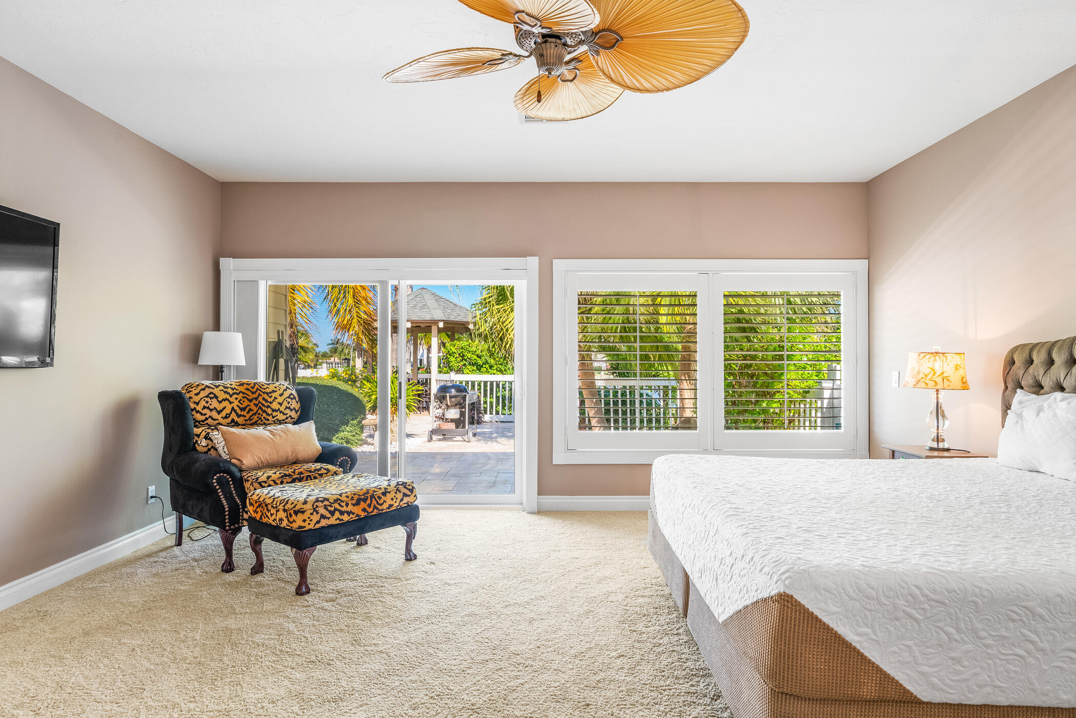 THE MOORINGS UNIT 2 - Residential