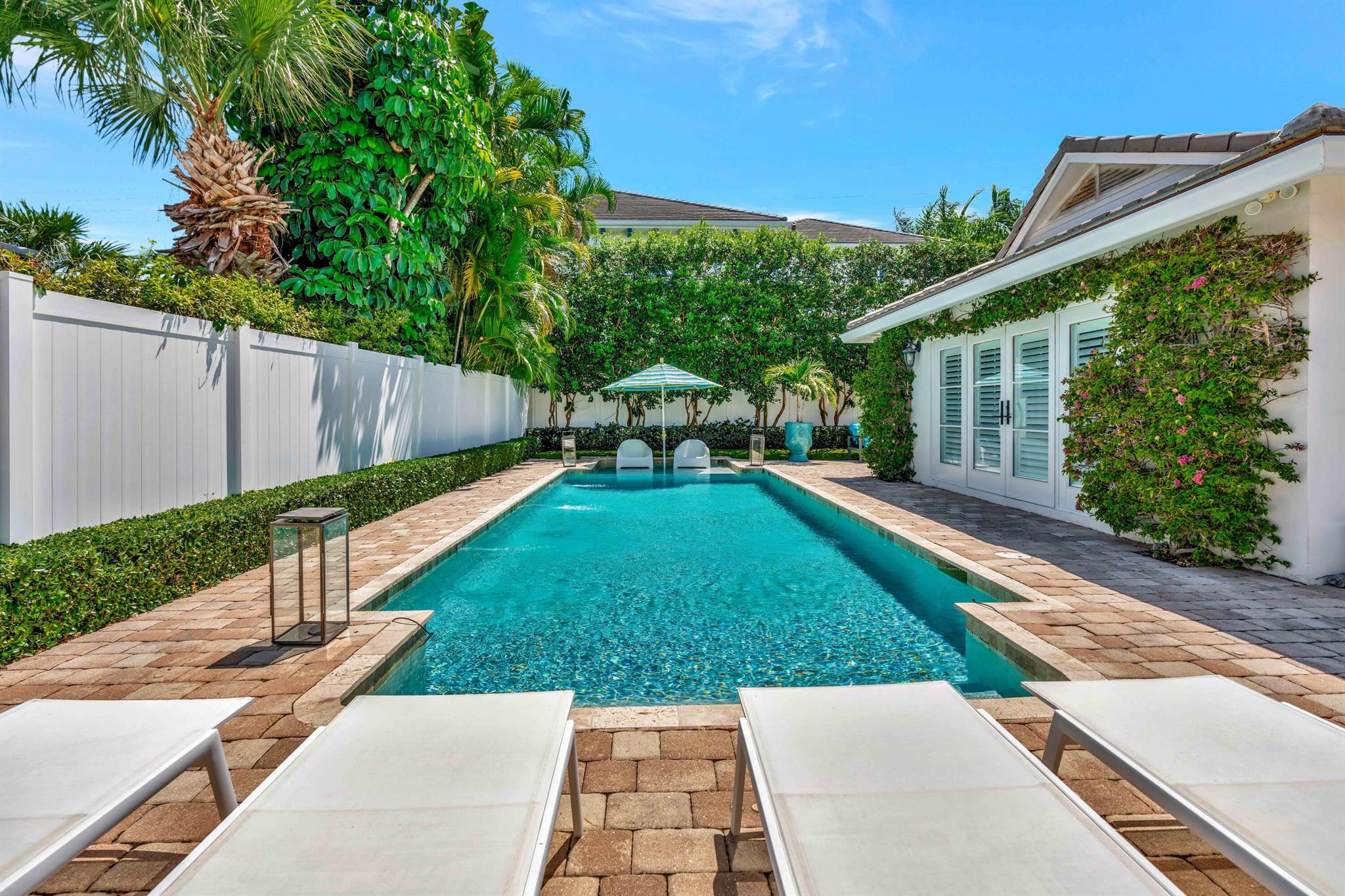 WORTH COURT - Residential Lease