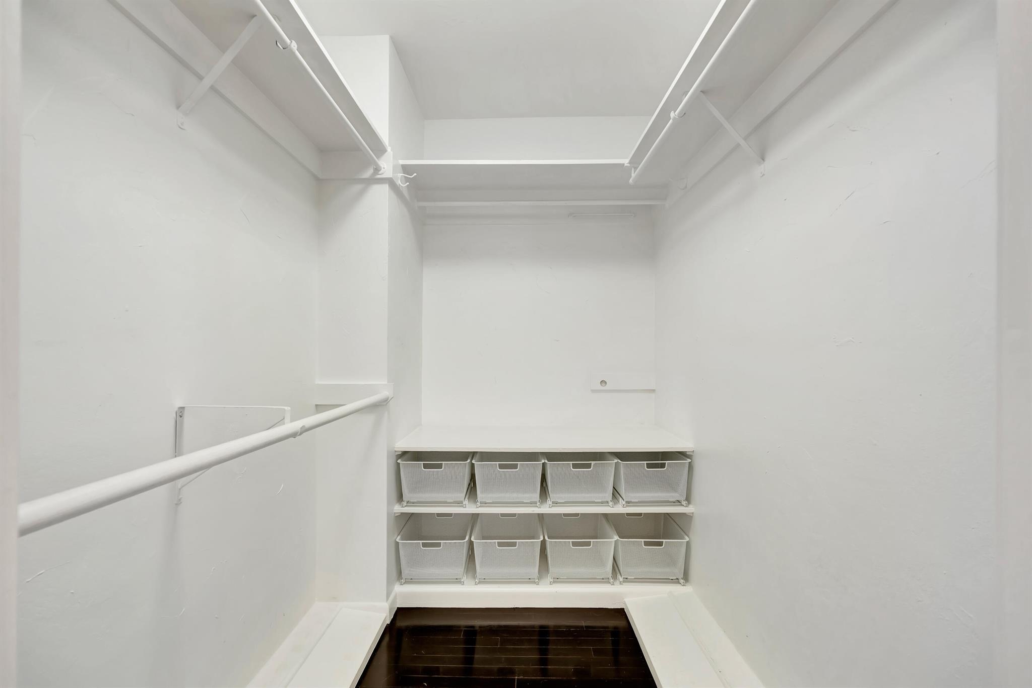 WORTH COURT - Residential Lease