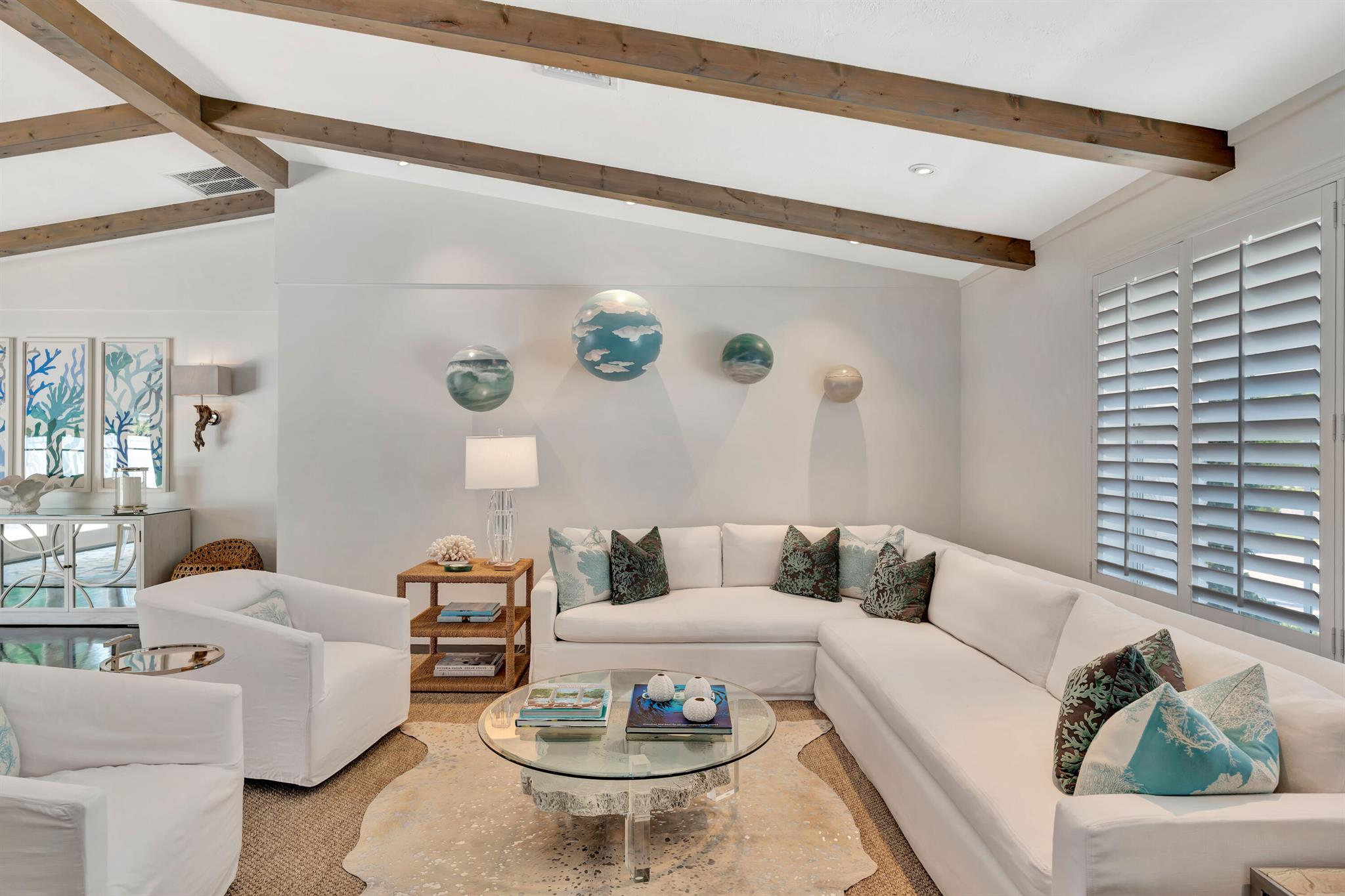 WORTH COURT - Residential Lease