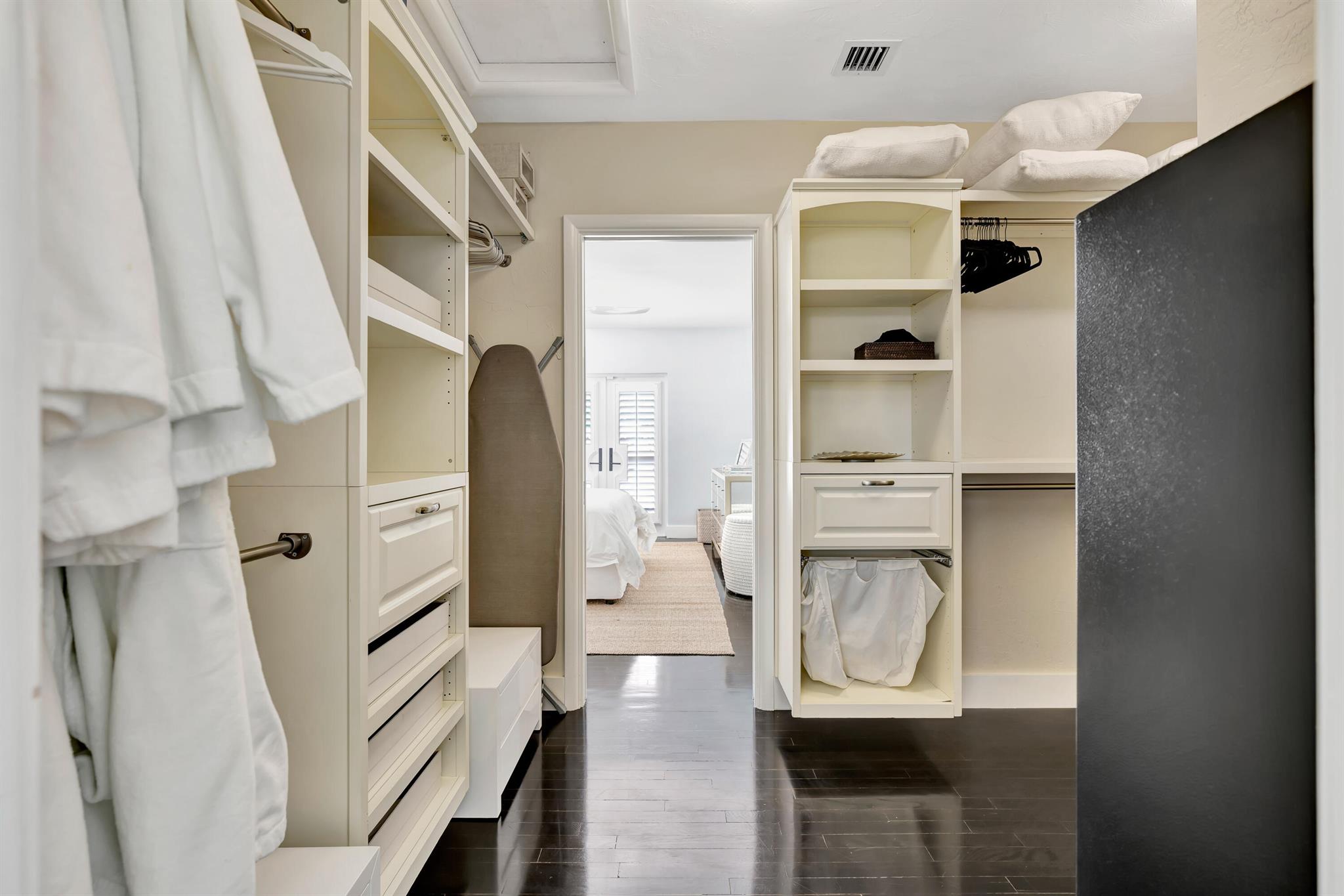 WORTH COURT - Residential Lease