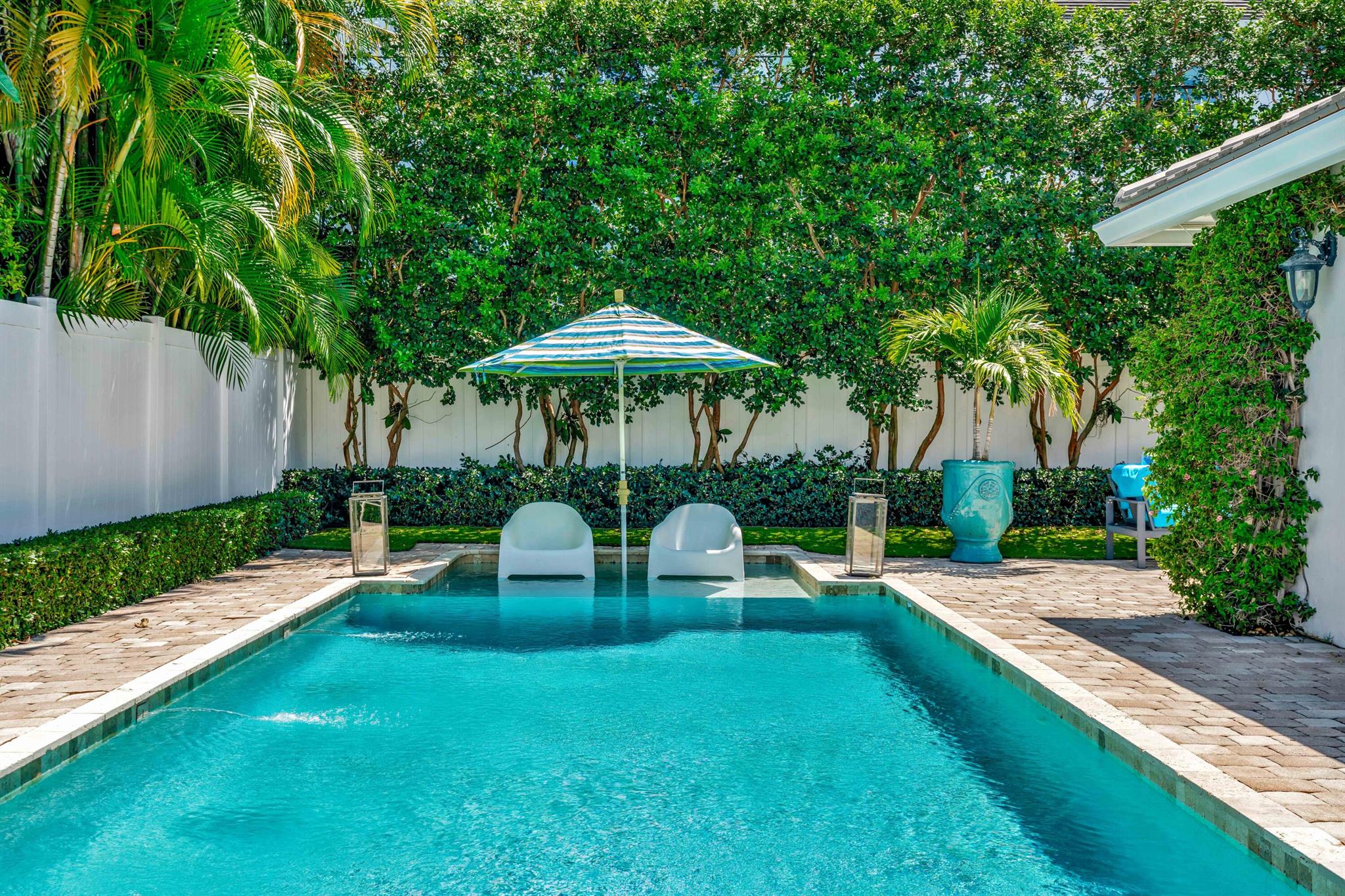 WORTH COURT - Residential Lease