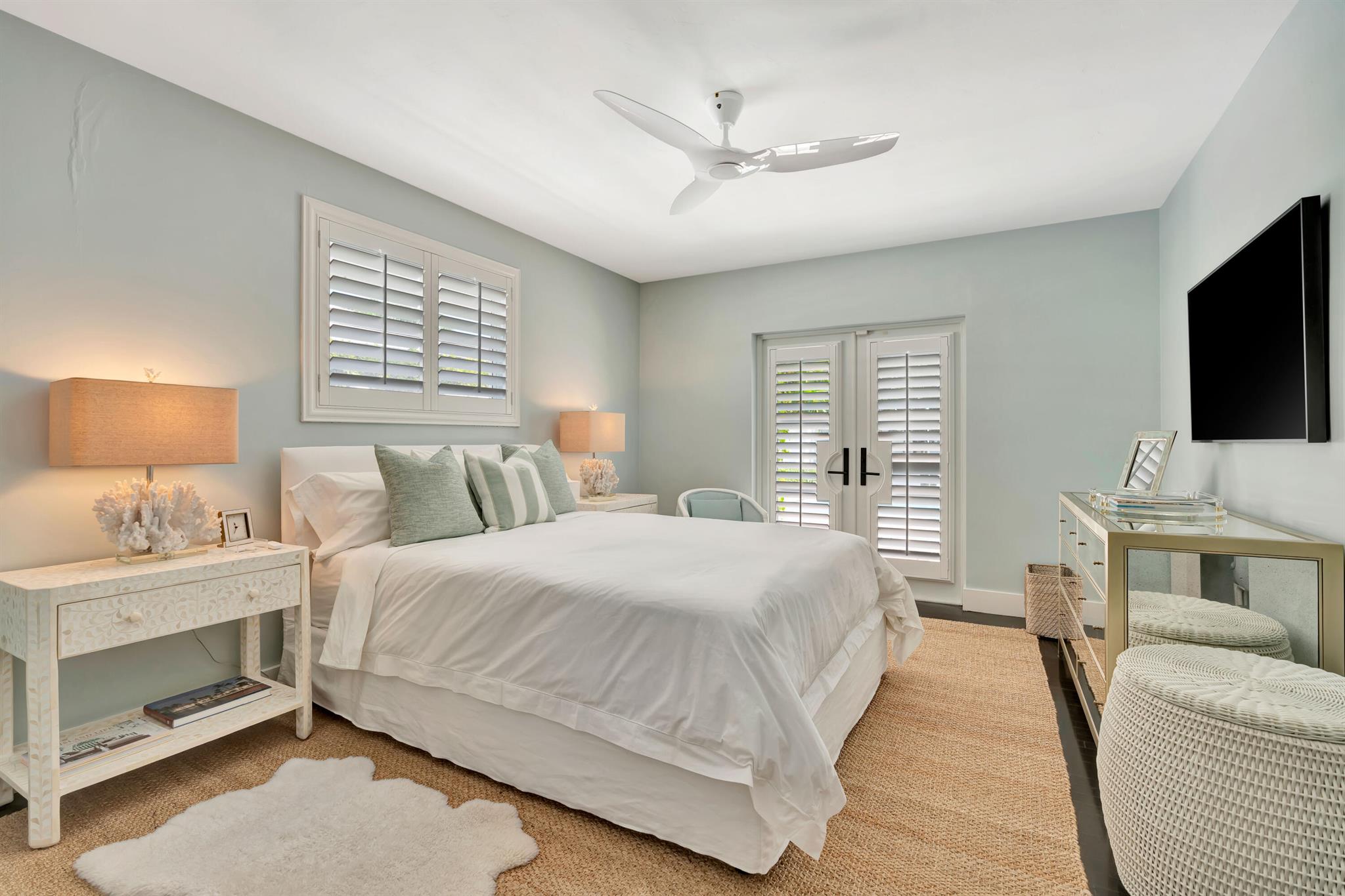 WORTH COURT - Residential Lease