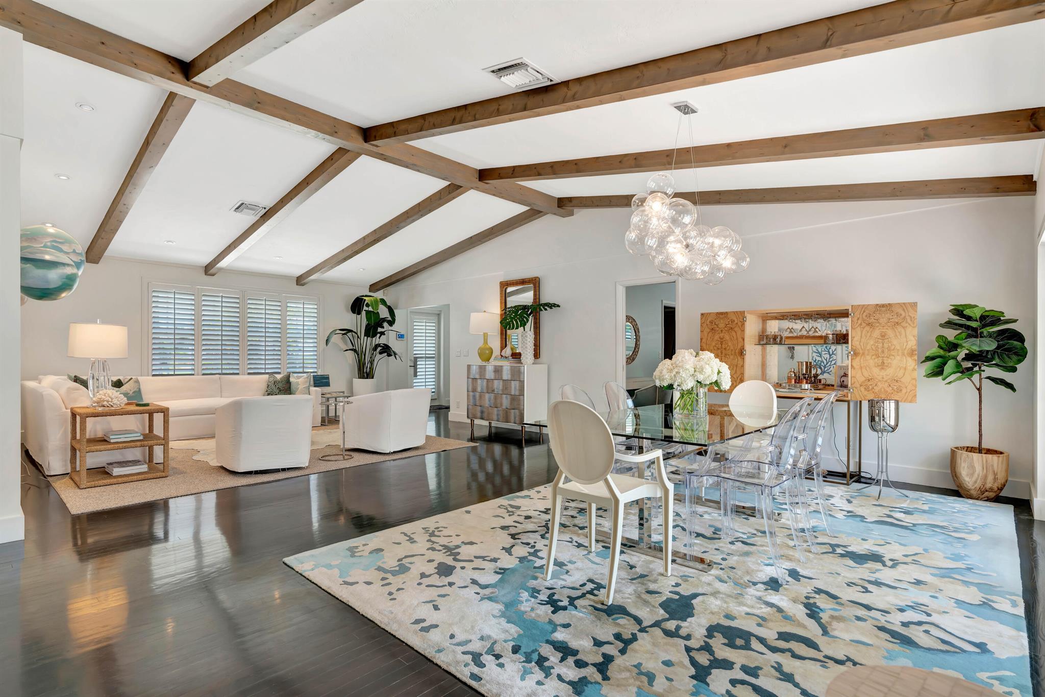 WORTH COURT - Residential Lease