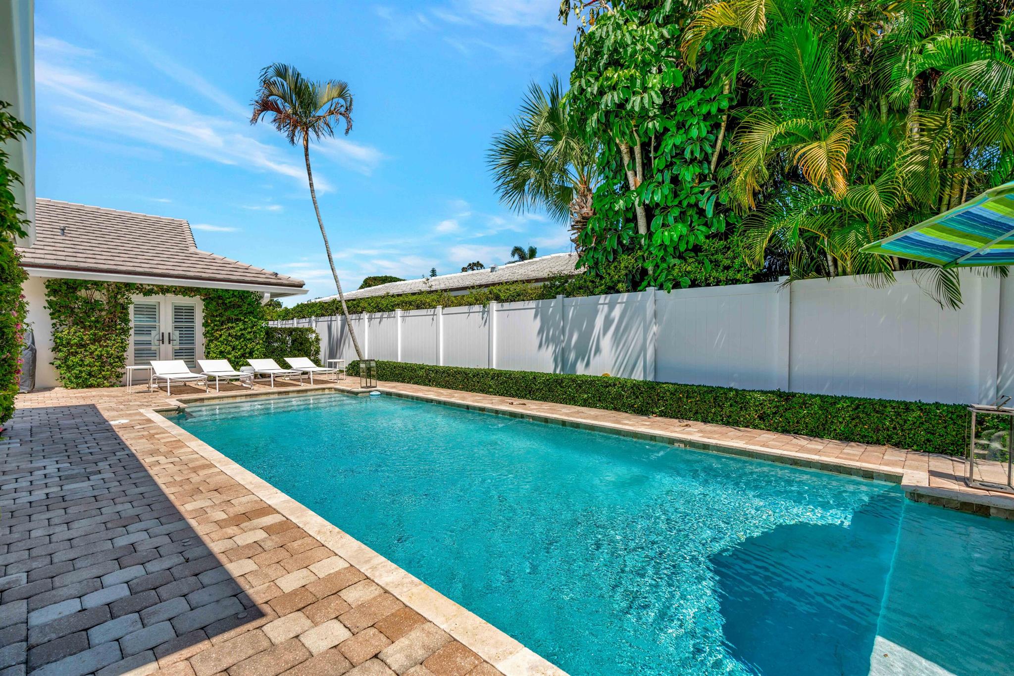 WORTH COURT - Residential Lease