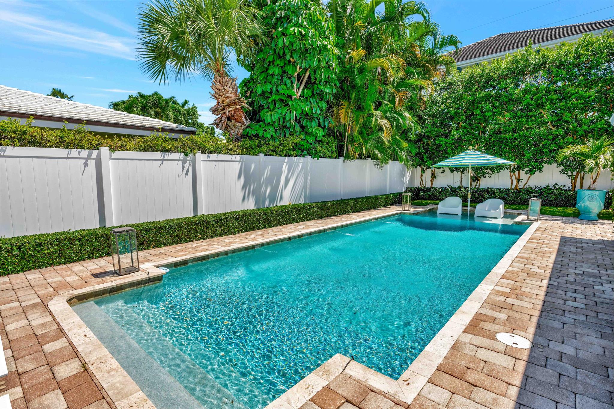 WORTH COURT - Residential Lease