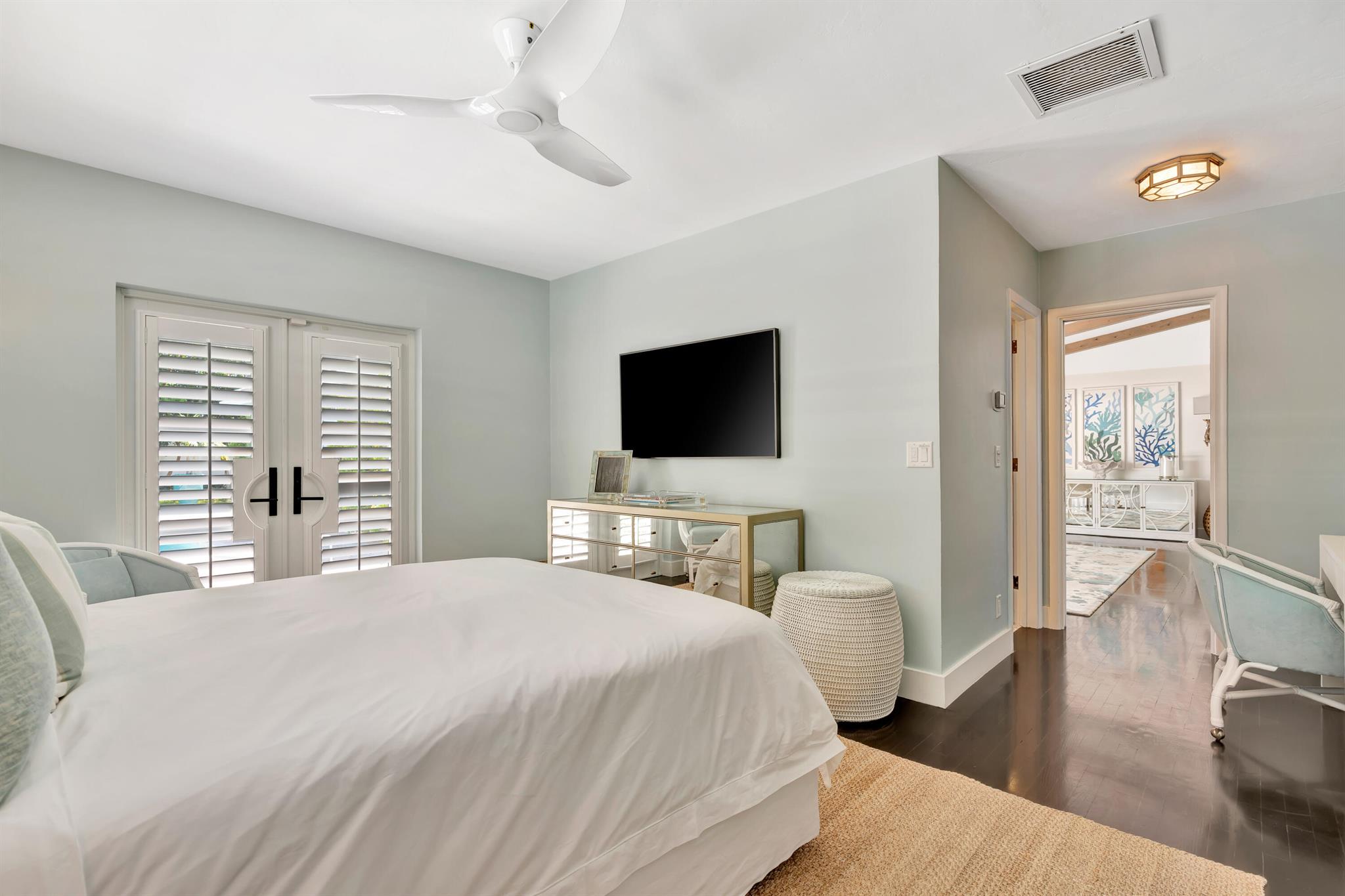 WORTH COURT - Residential Lease