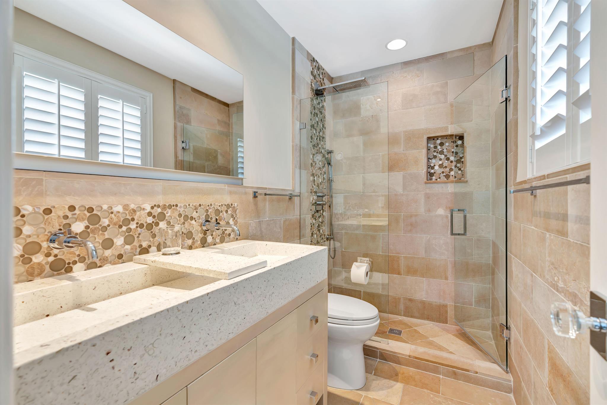 WORTH COURT - Residential Lease