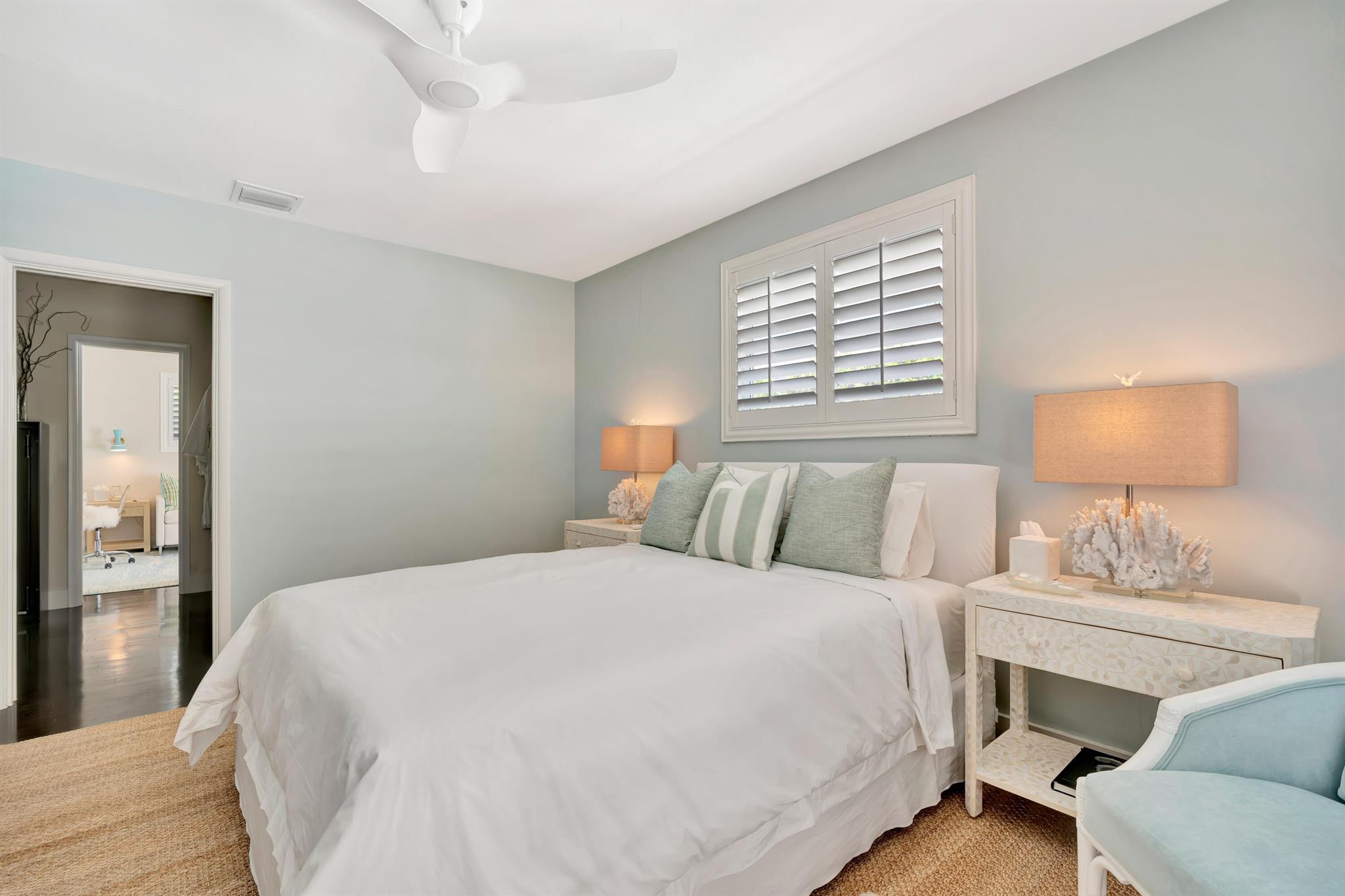 WORTH COURT - Residential Lease