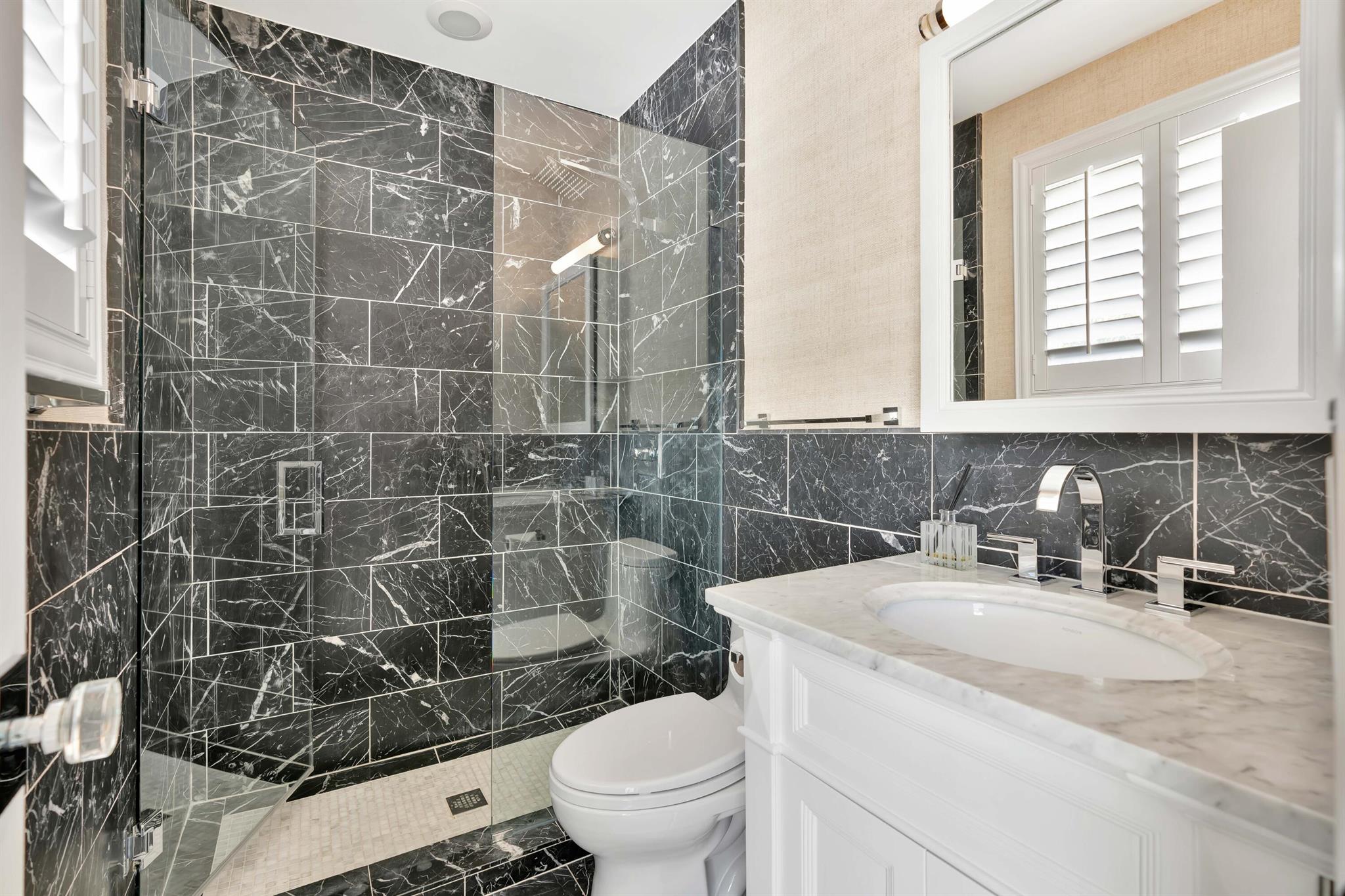 WORTH COURT - Residential Lease