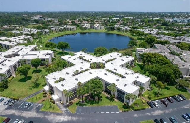 SEAGRAPE CONDO - Residential