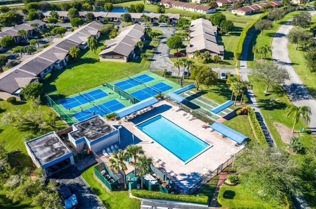 SEAGRAPE CONDO - Residential