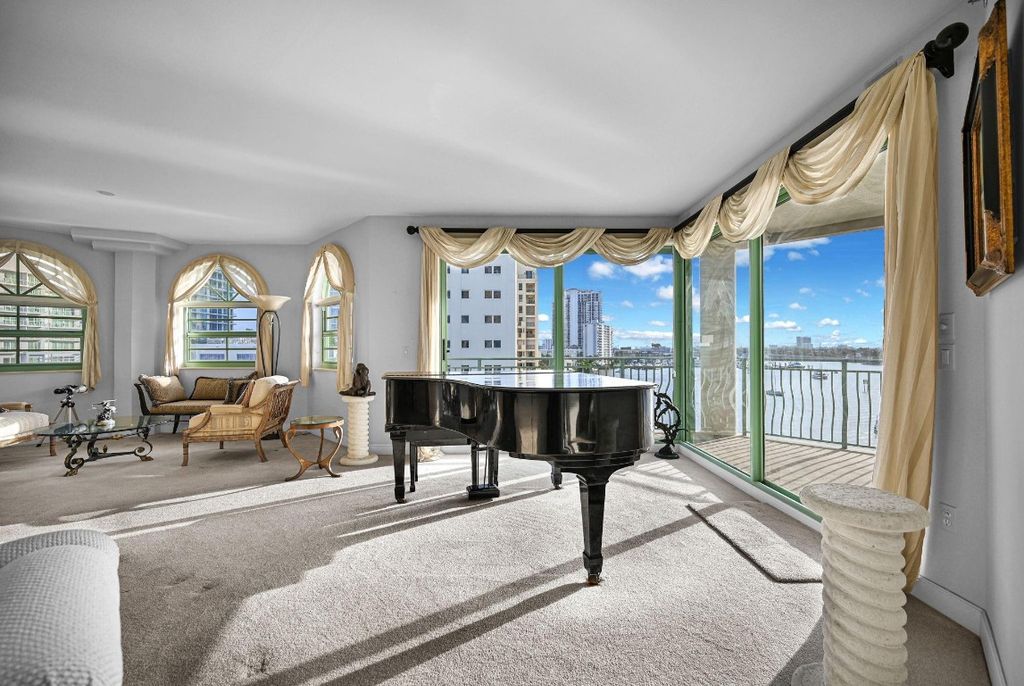 Photo of 301 N Birch Road #6S, Fort Lauderdale, FL 33304 (MLS # F10539066)