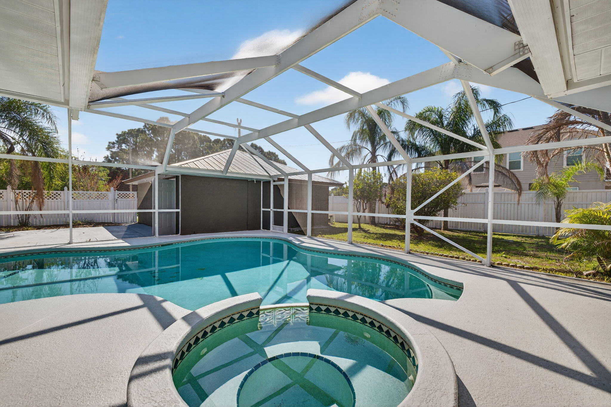 PORT ST LUCIE SECTION 48 1ST REPLAT - Residential