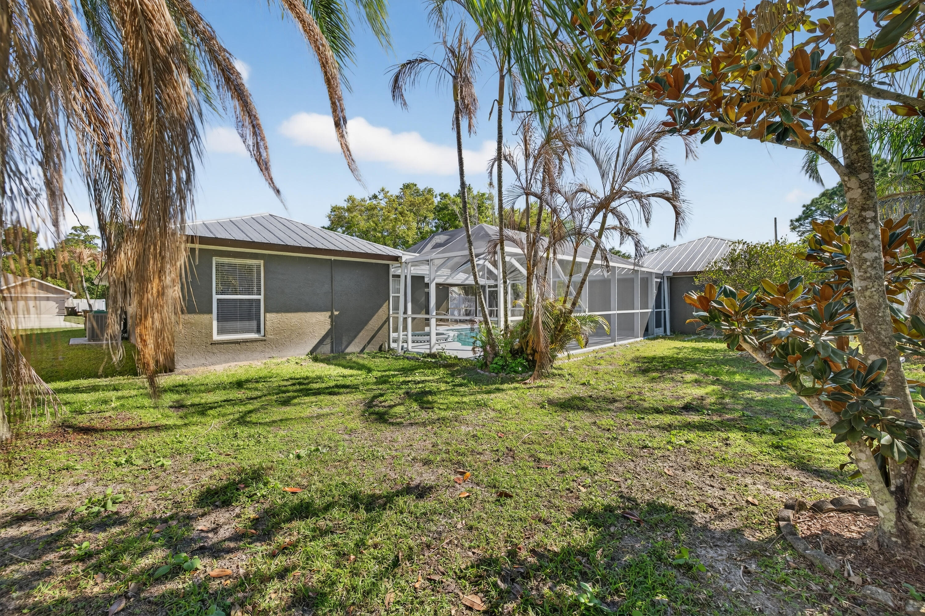 PORT ST LUCIE SECTION 48 1ST REPLAT - Residential