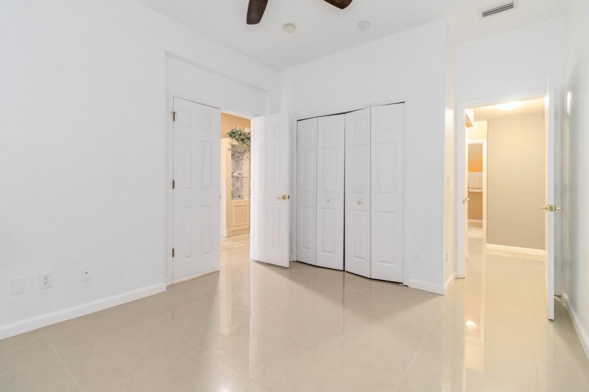 BRENTWOOD LAKES P.U.D. PHASE I - Residential Lease