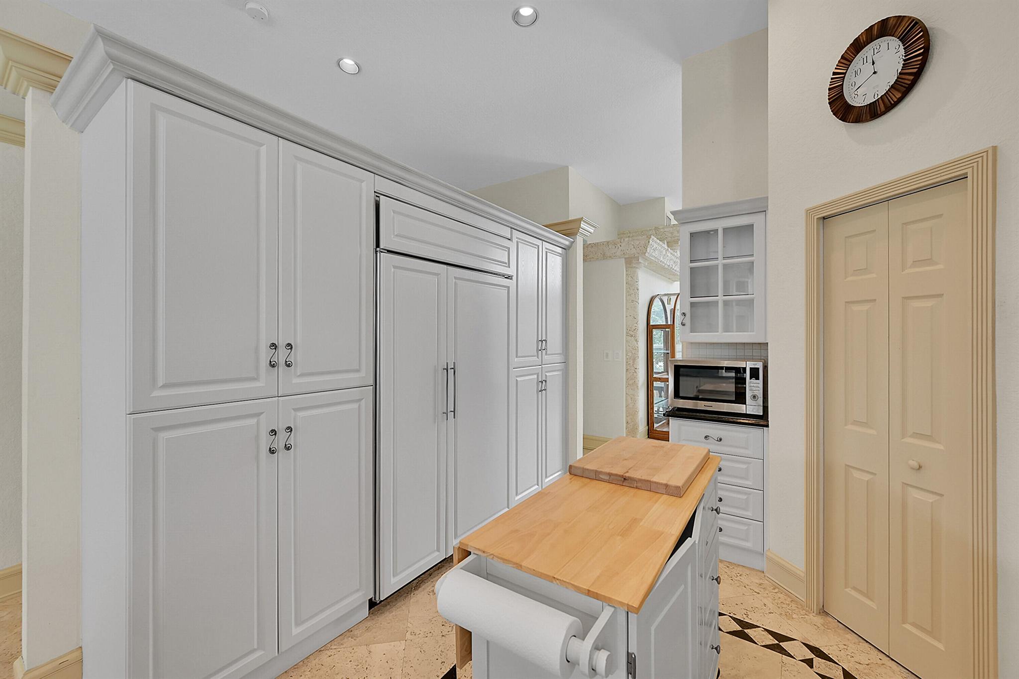 MEADOW RUN - Residential Lease