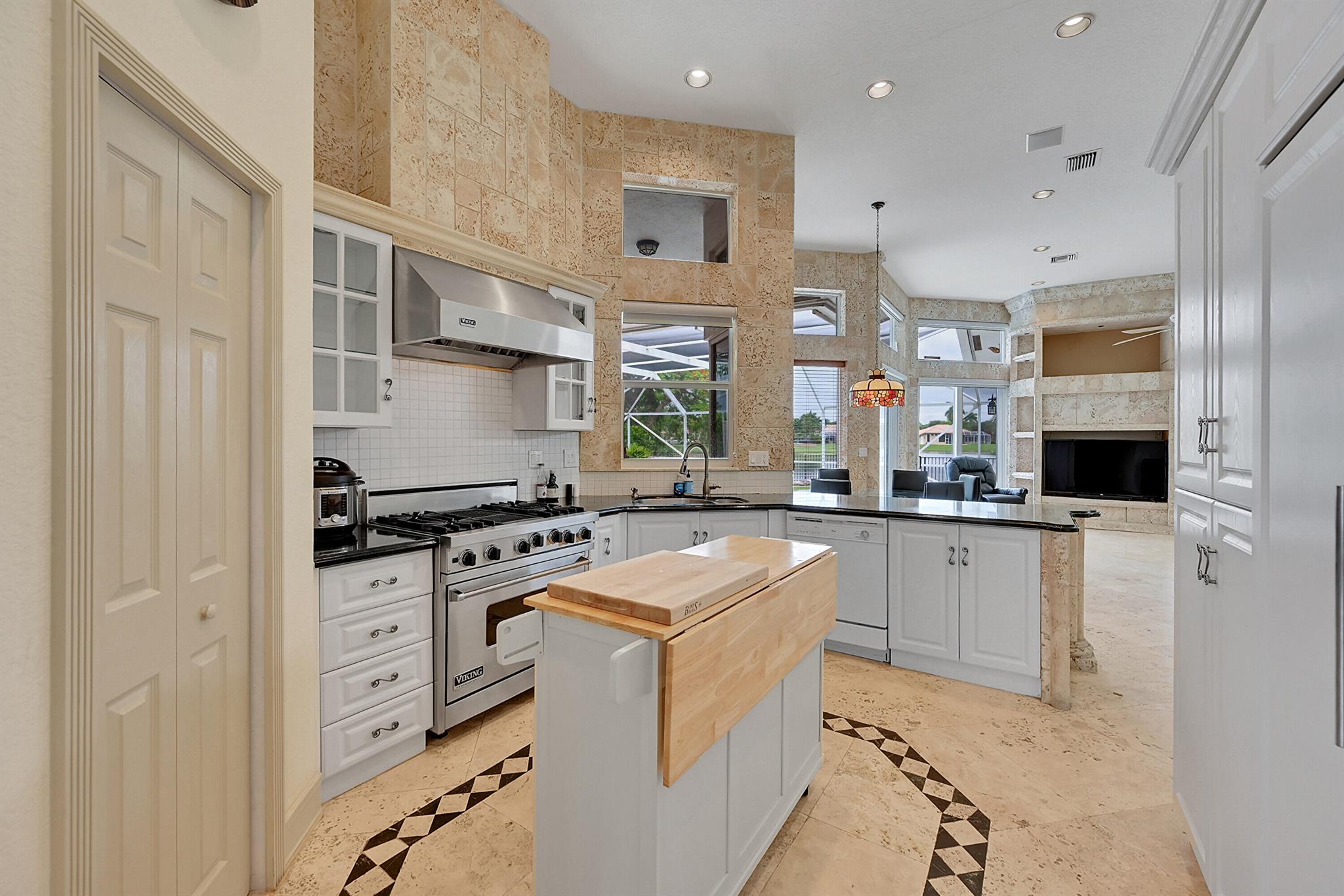 MEADOW RUN - Residential Lease