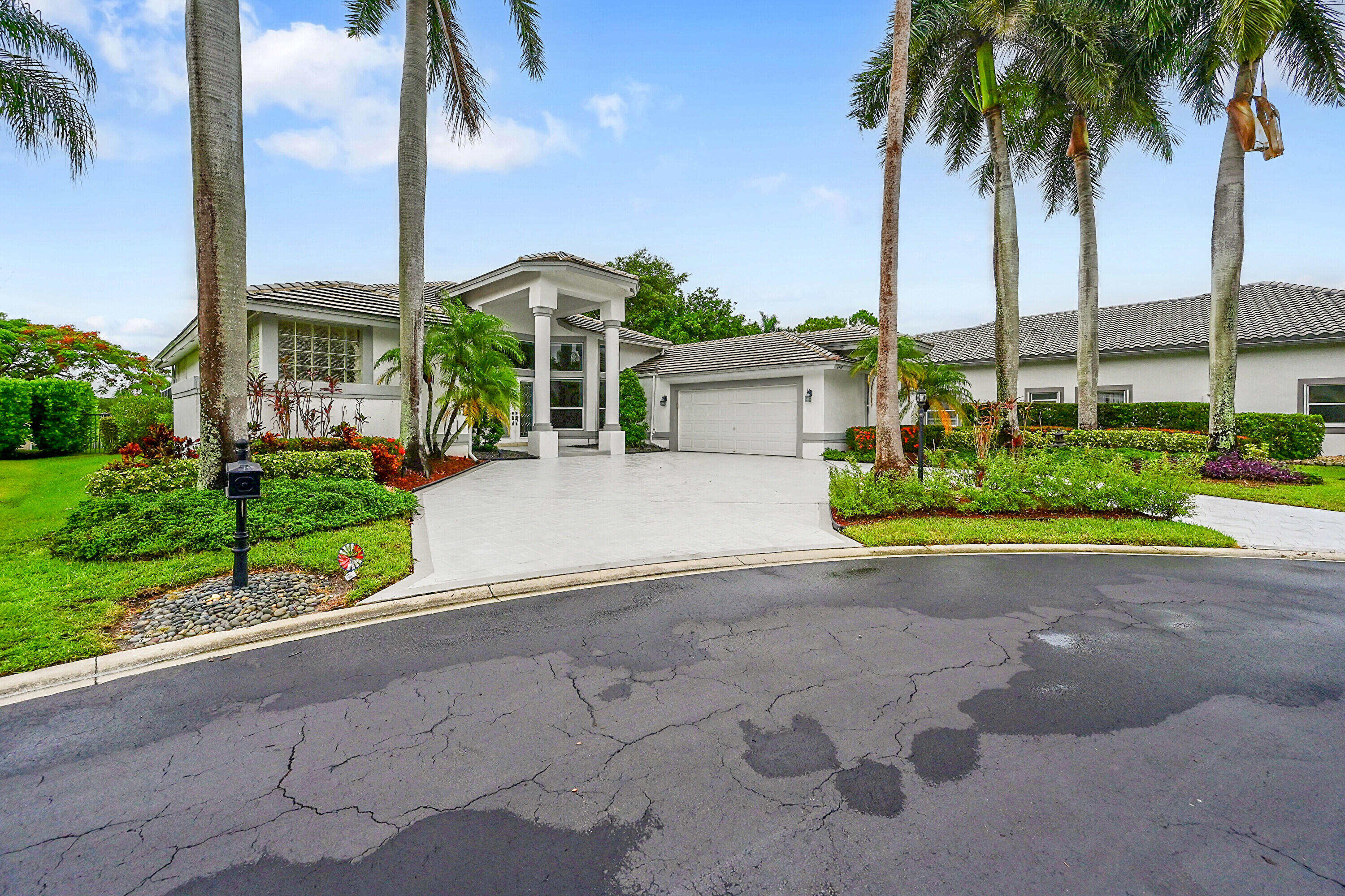6419 NW 99th Drive