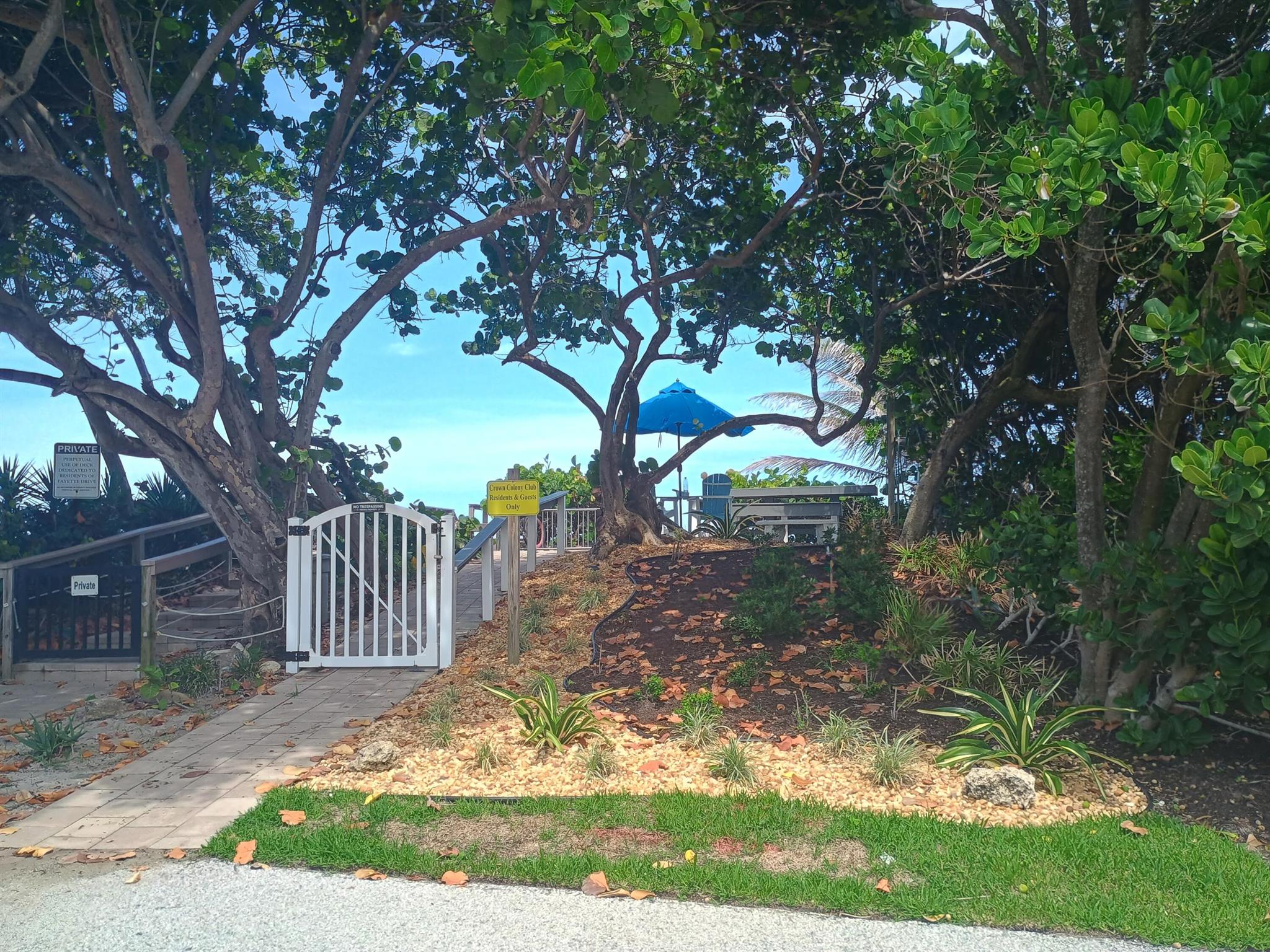 5520 N Ocean Boulevard 202