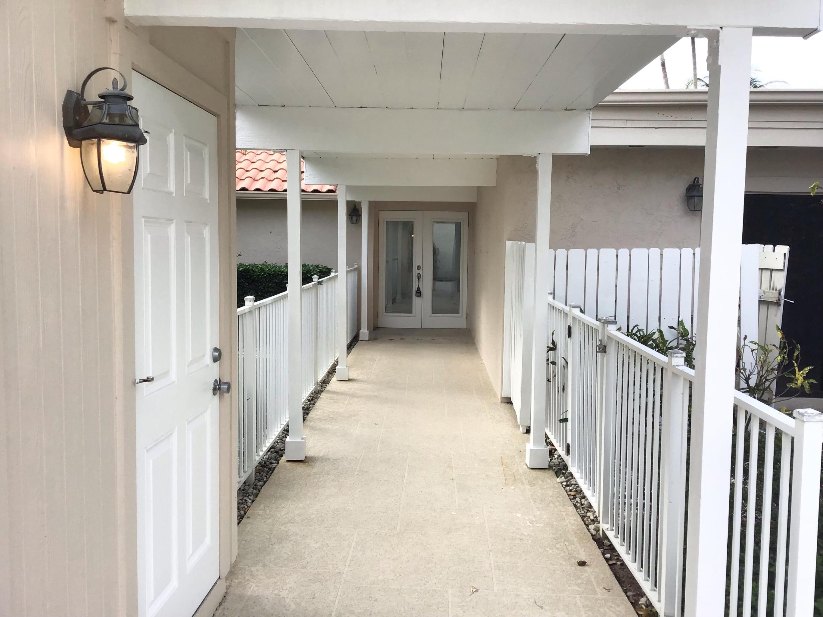 OCEAN WALK PLACE PH II - Residential