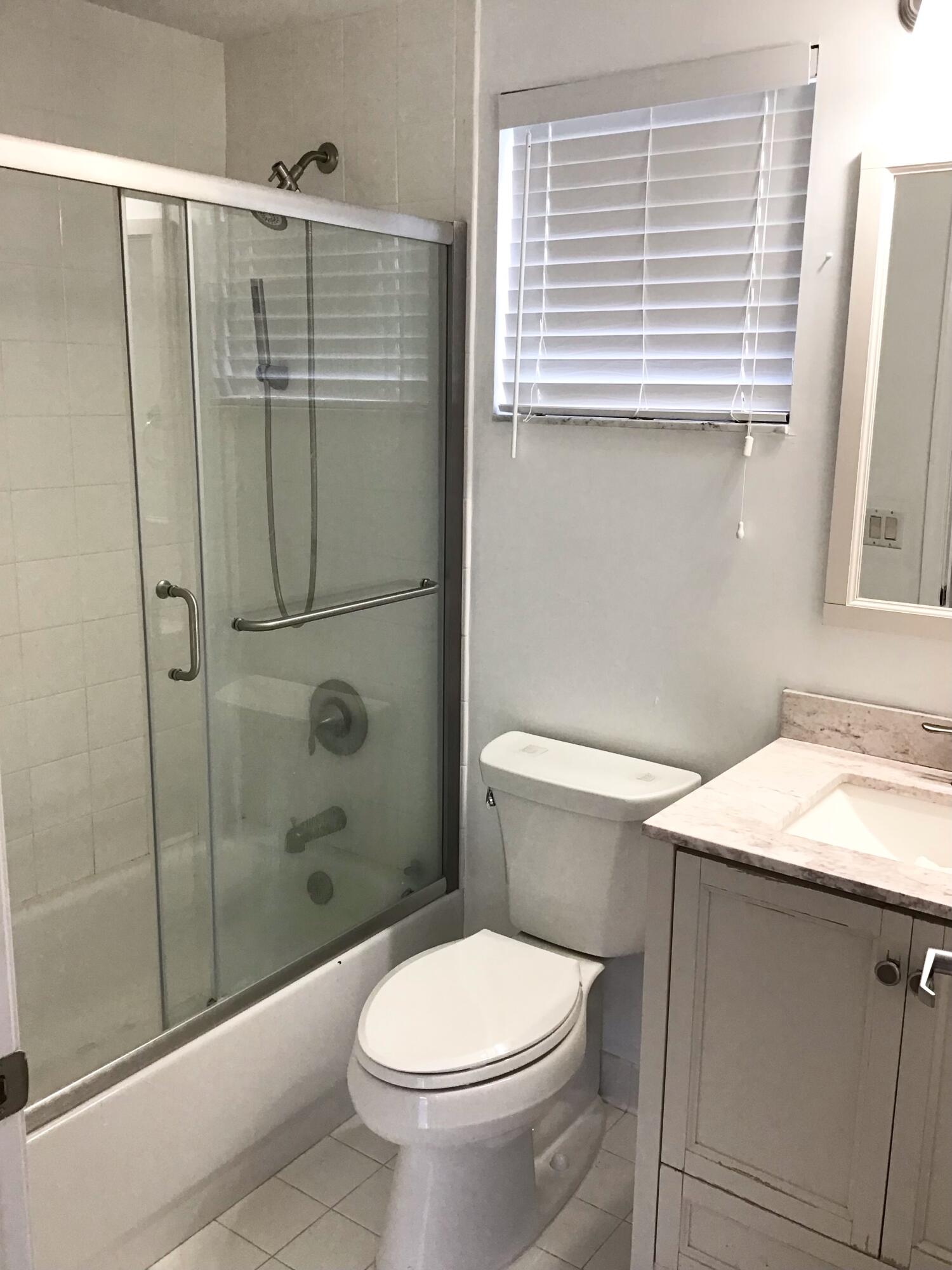 OCEAN WALK PLACE PH II - Residential