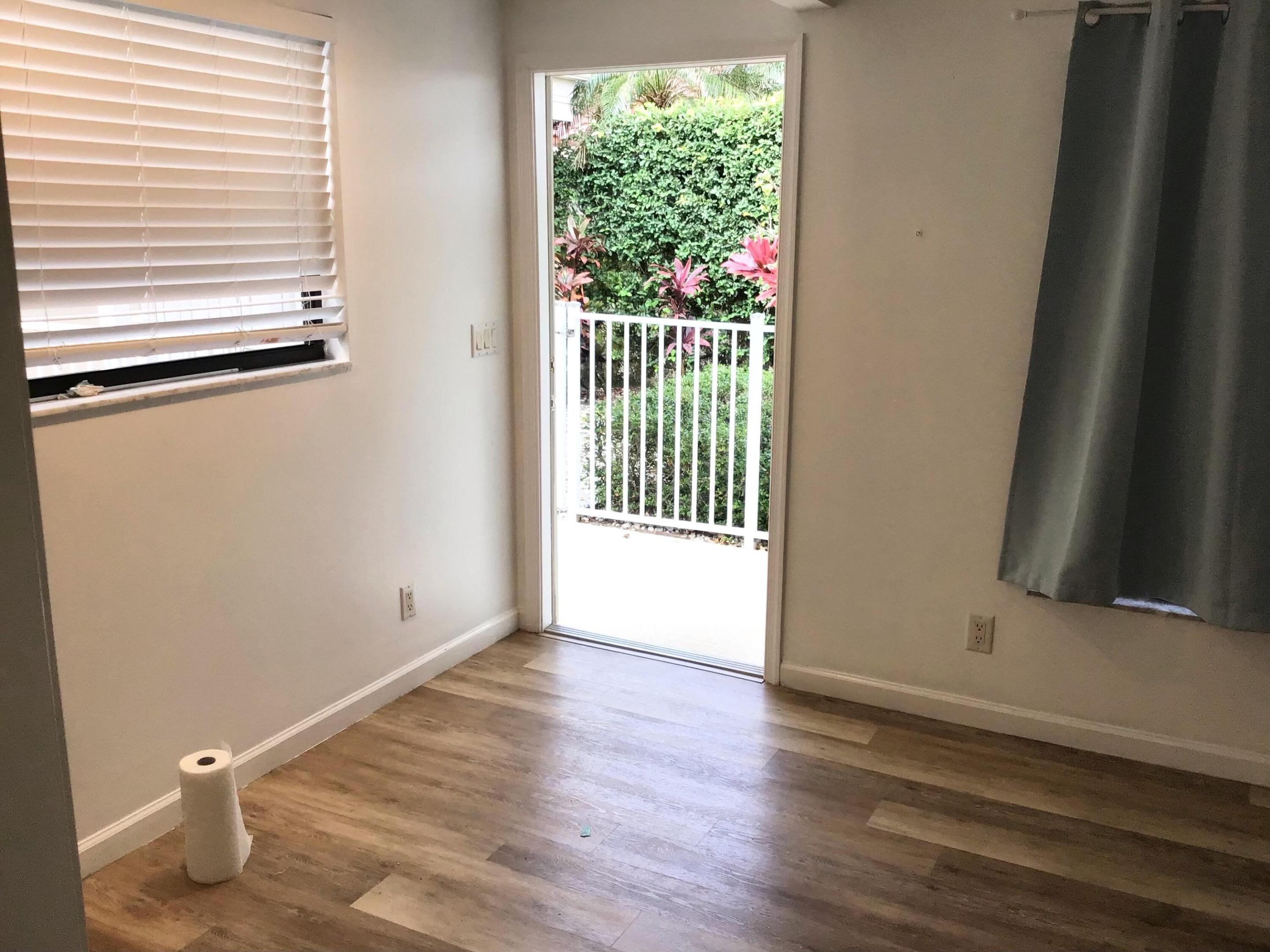 OCEAN WALK PLACE PH II - Residential