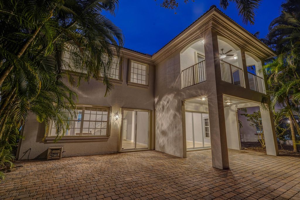 Photo of 1618 Nature Court, Palm Beach Gardens, FL 33410 (MLS # R10941882)