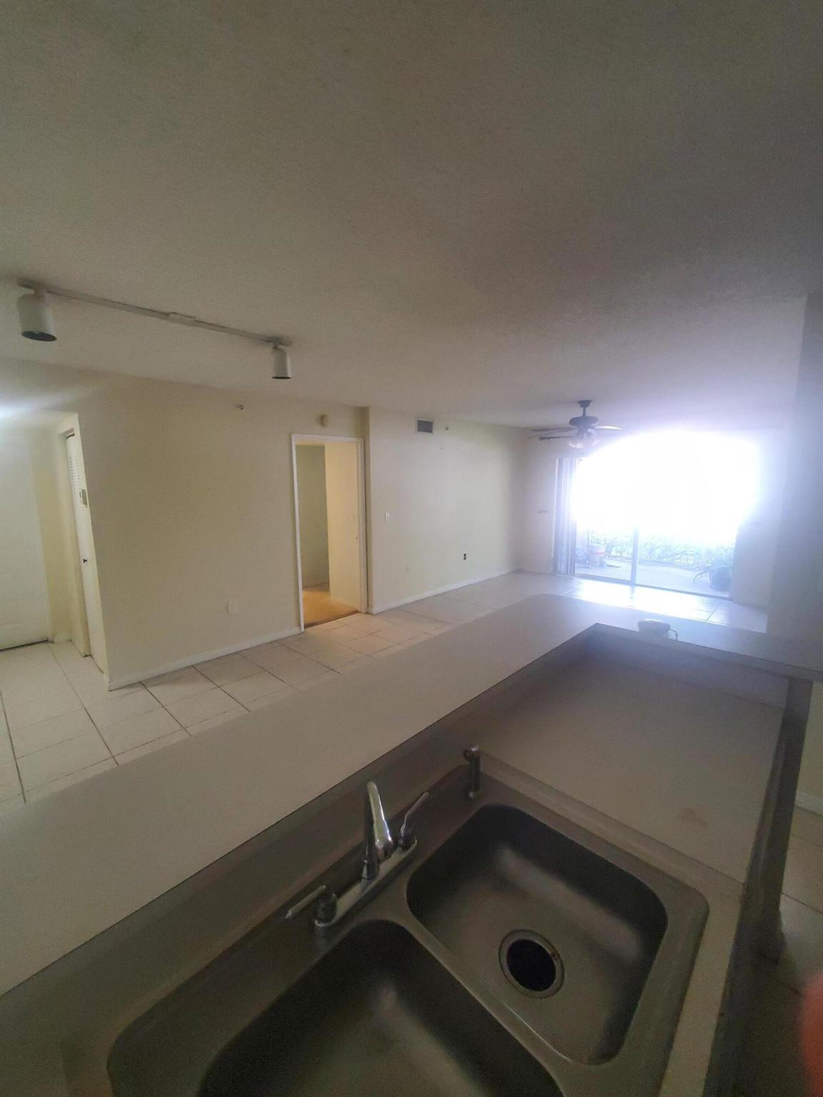 RIVIERA PALMS CONDO - Residential