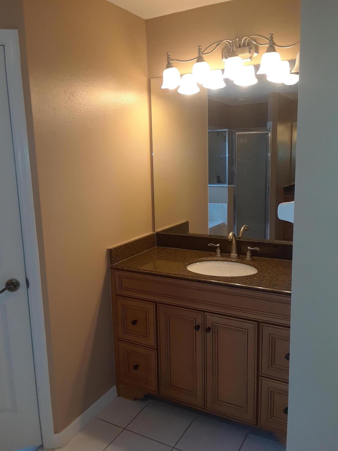 PORT ST LUCIE SECTION 44 - Residential Lease