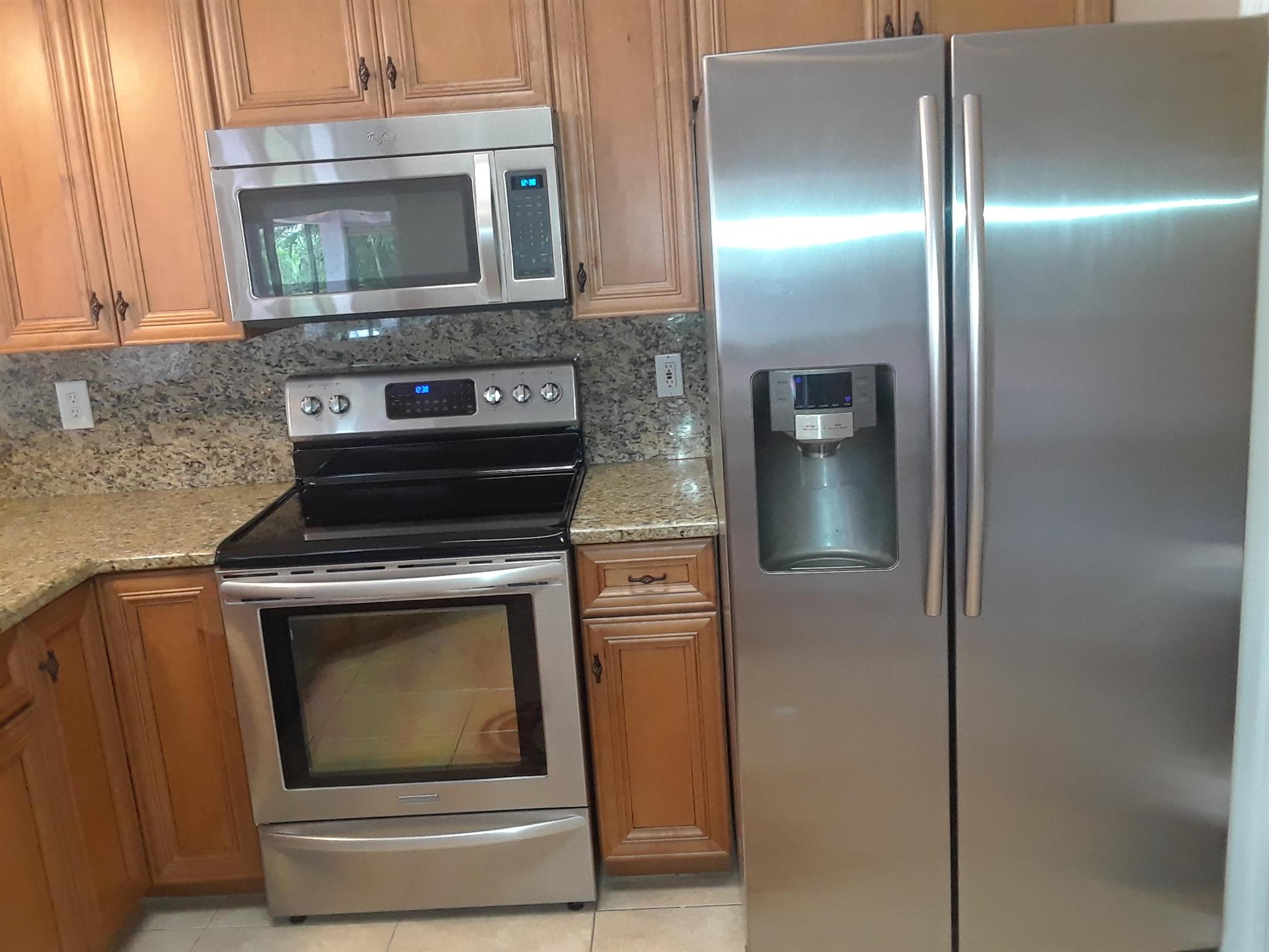 PORT ST LUCIE SECTION 44 - Residential Lease