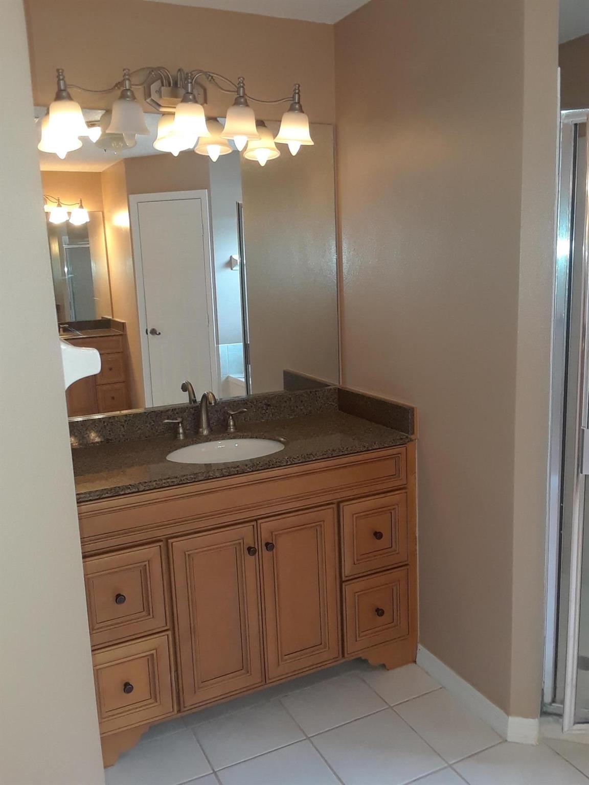 PORT ST LUCIE SECTION 44 - Residential Lease