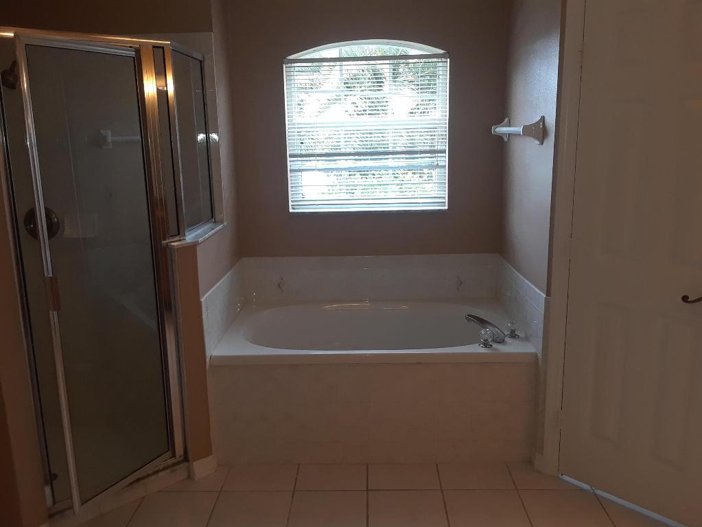 PORT ST LUCIE SECTION 44 - Residential Lease