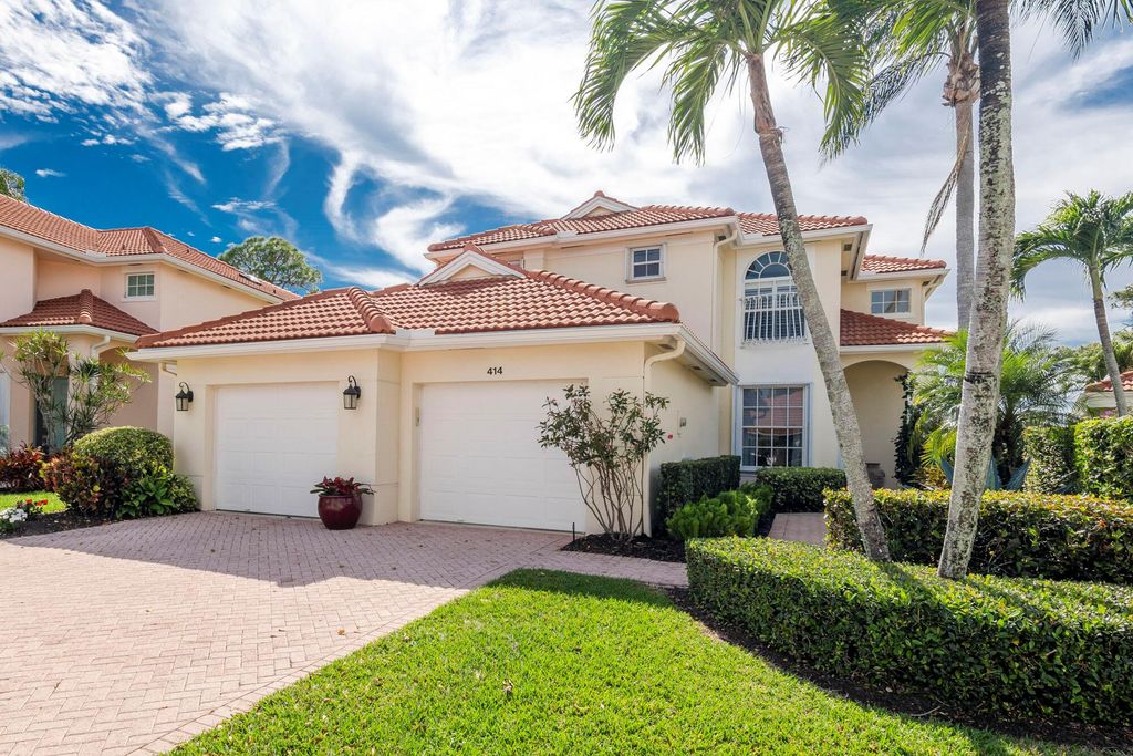 Photo of 414 Eagleton Cove Way, Palm Beach Gardens, FL 33418 (MLS # R10959694)