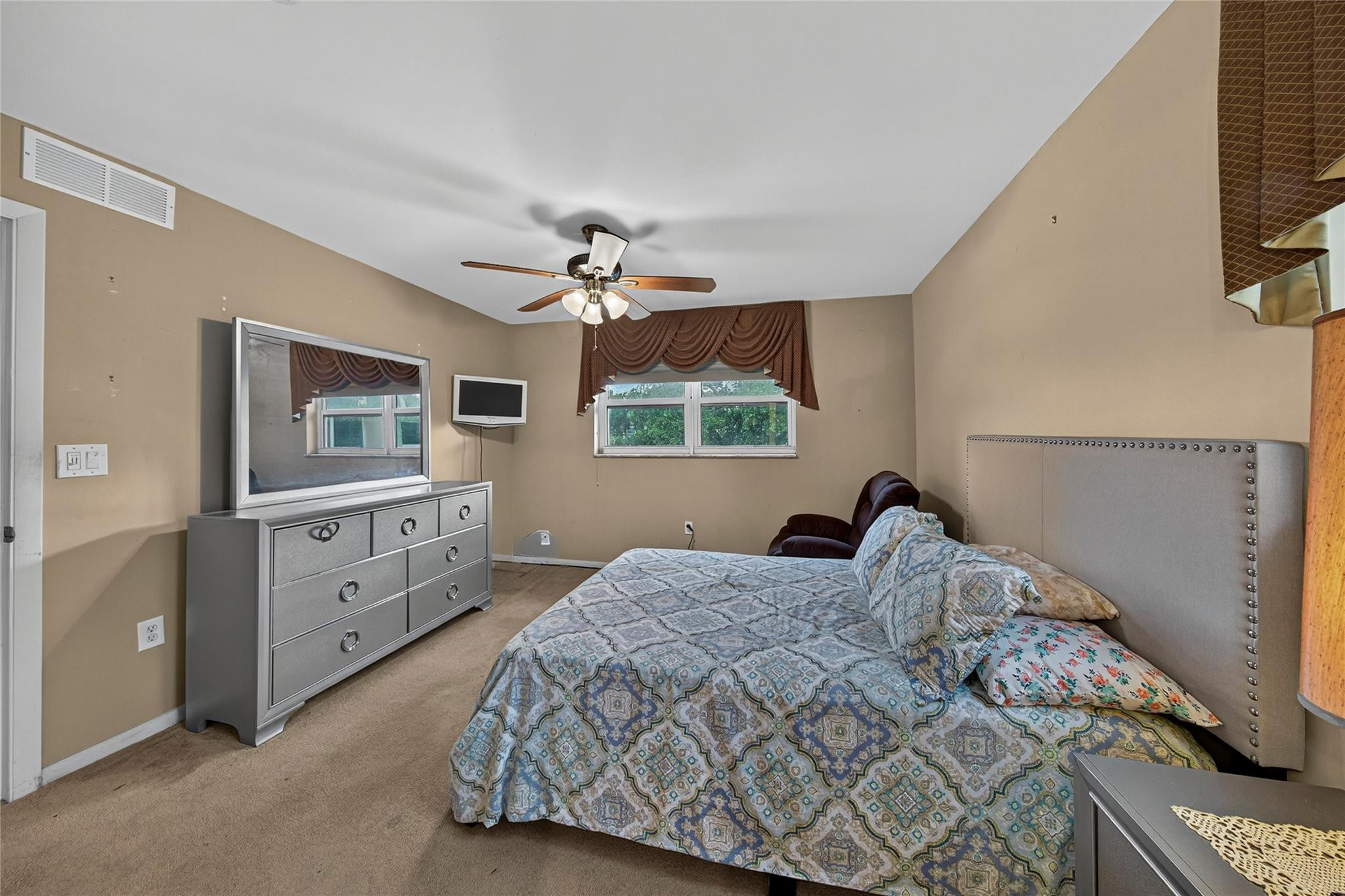 Sunrise Lakes - Residential