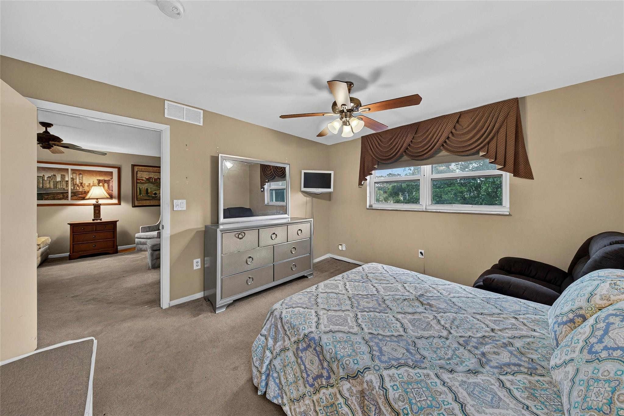 Sunrise Lakes - Residential